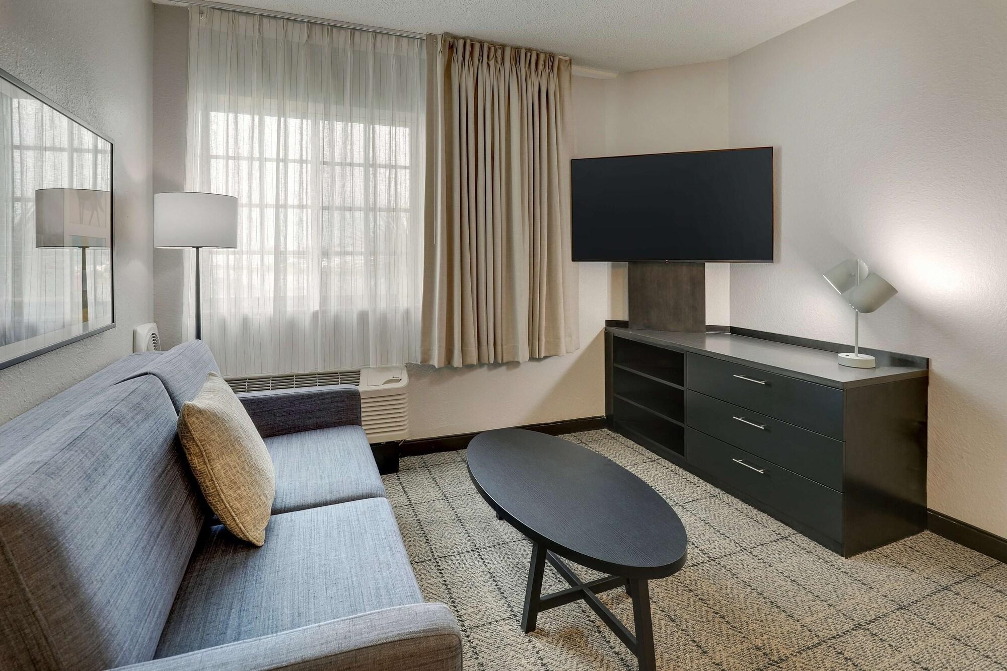 Habitación Sonesta Simply Suites Miami Airport Doral