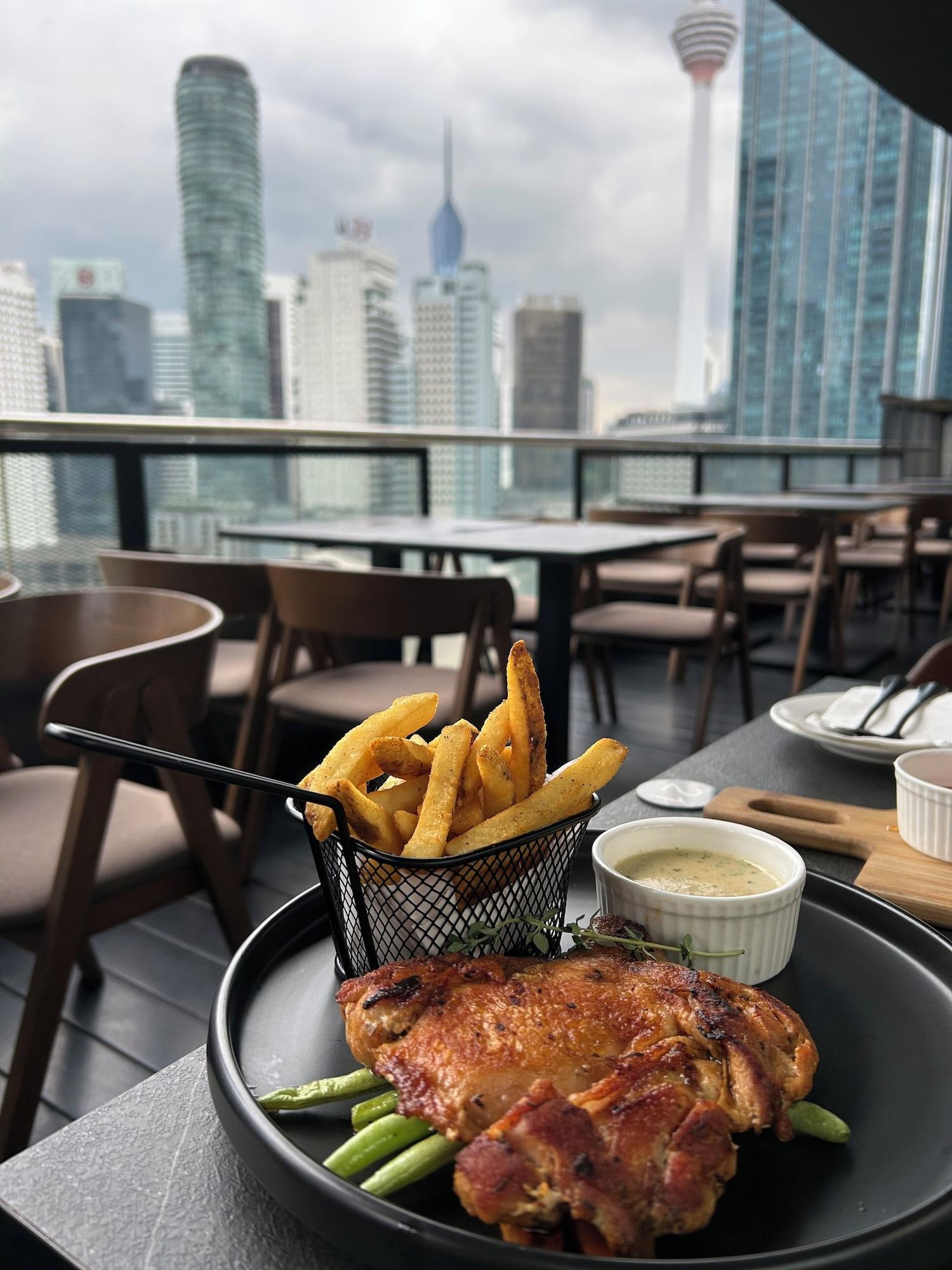 Restaurant Hotel Maya Kuala Lumpur City Center