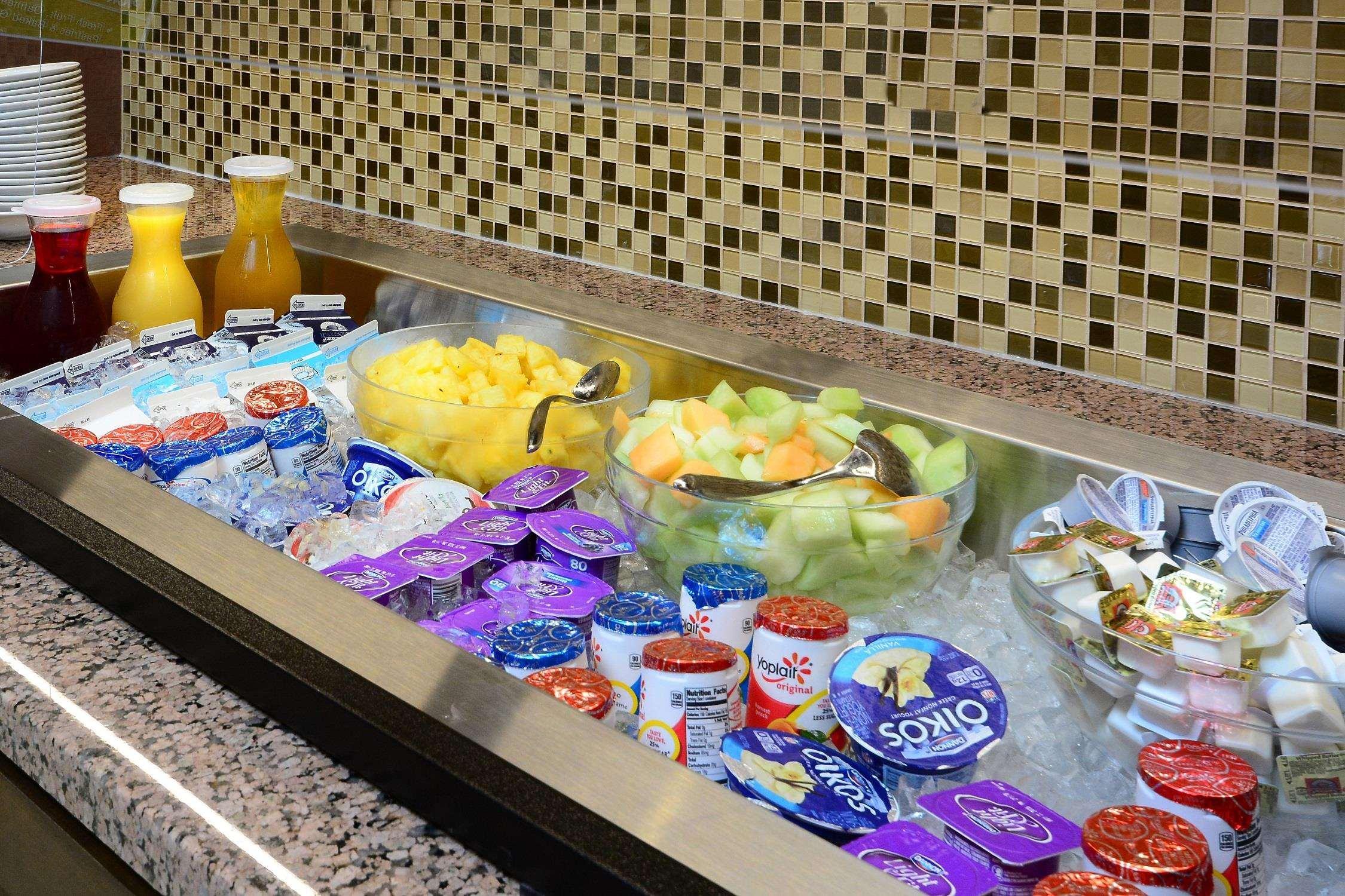 Restaurant Hilton Garden Inn Greensboro Airport