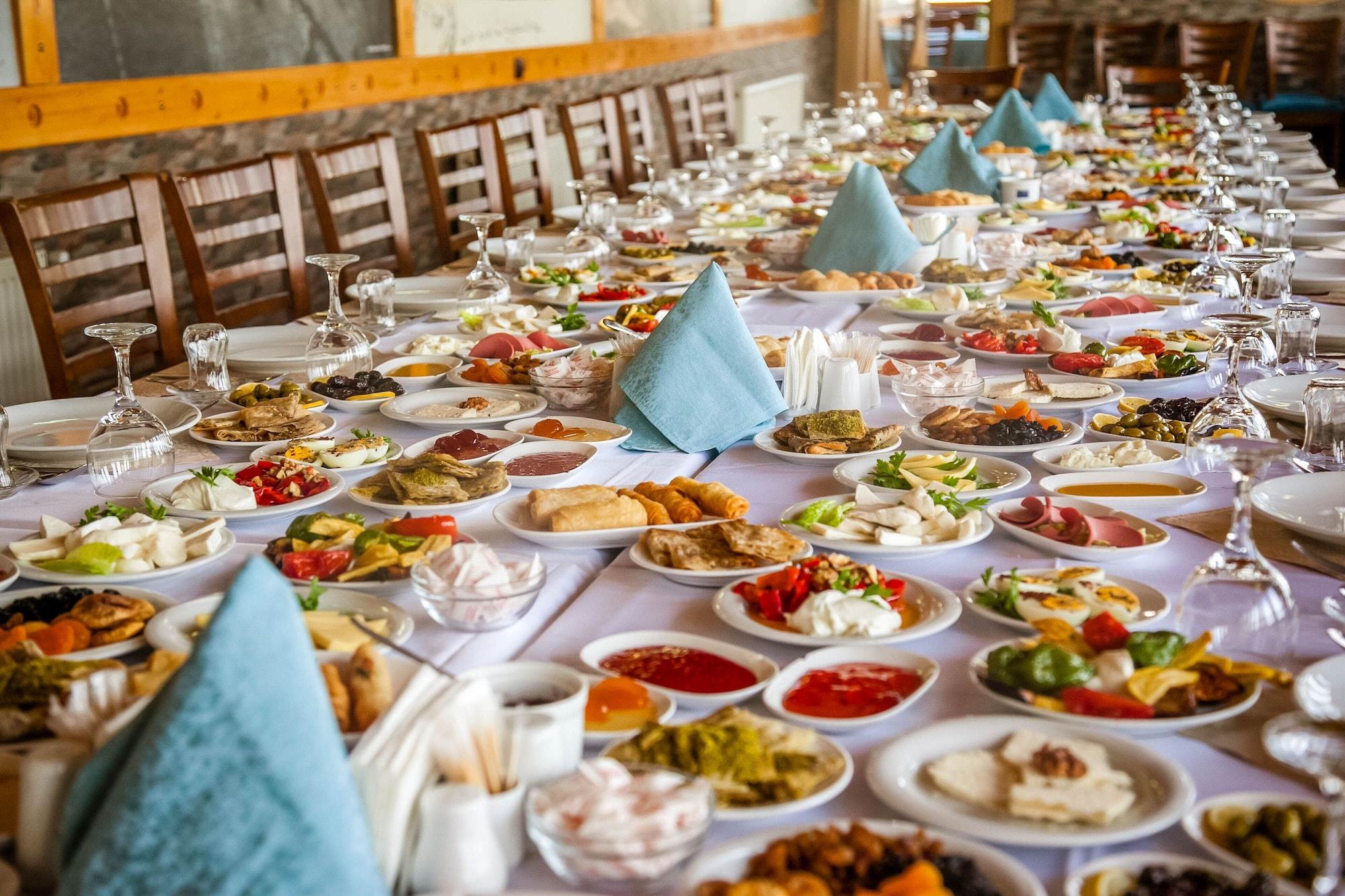 Restaurant Met Gold Hotel