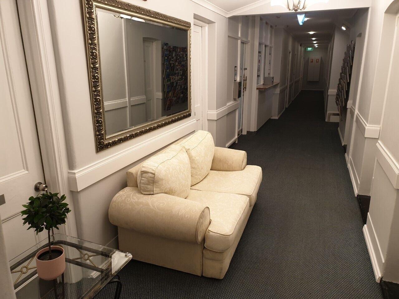 Vista Lobby Adelaide Pulteney Motel