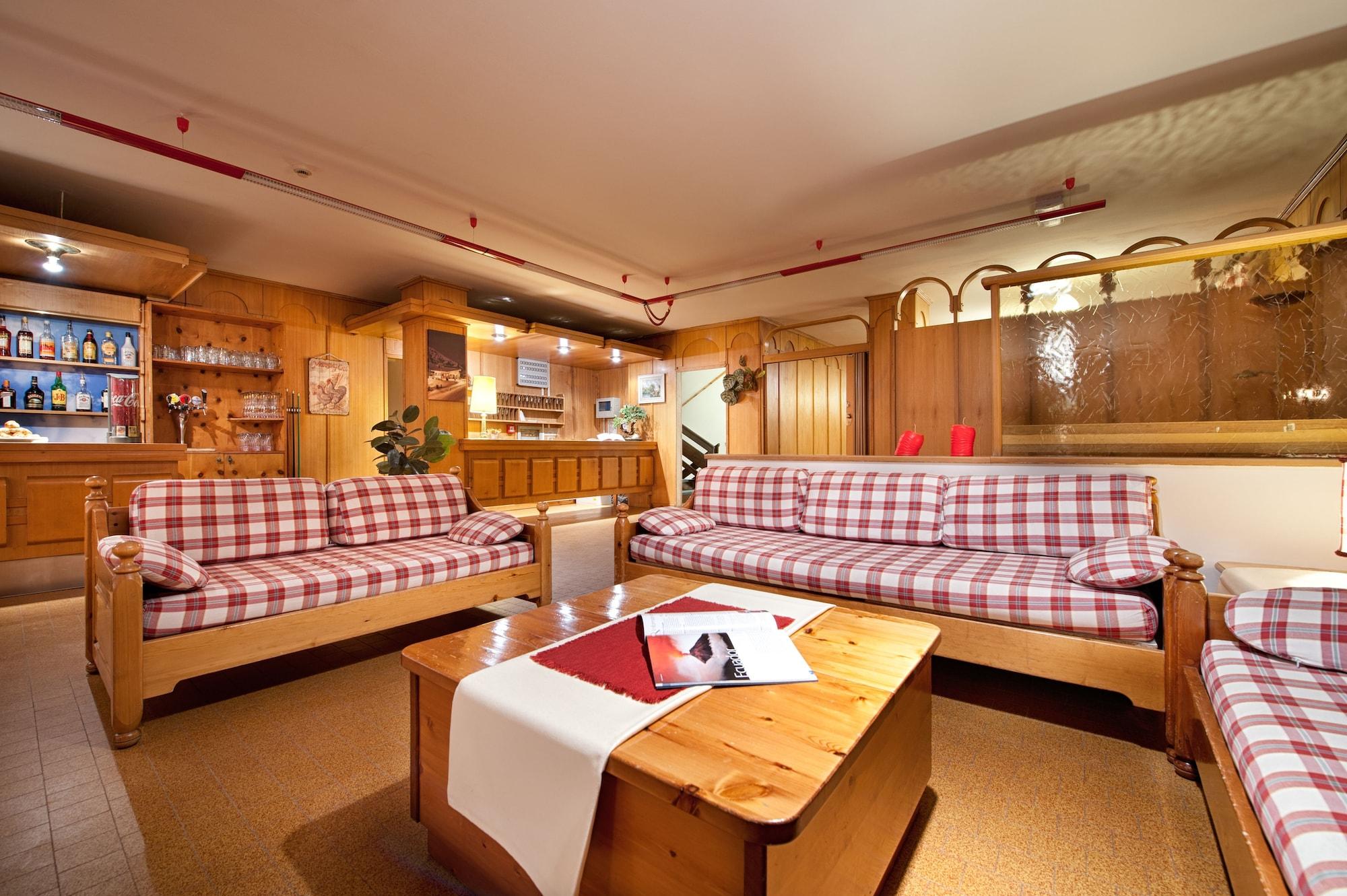 Vista Lobby Hotel Teola