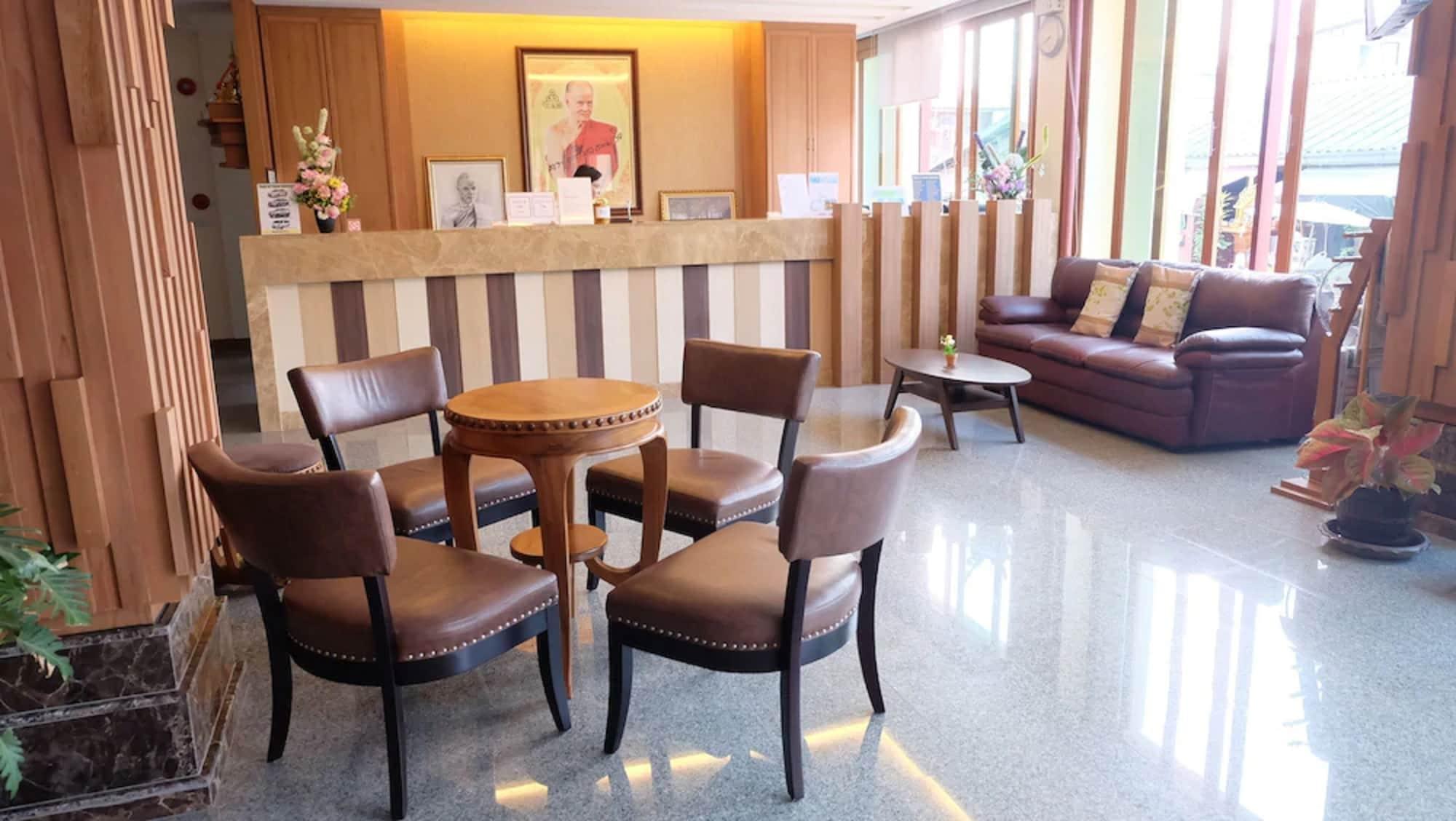 Restaurant D Hotel Pattaya