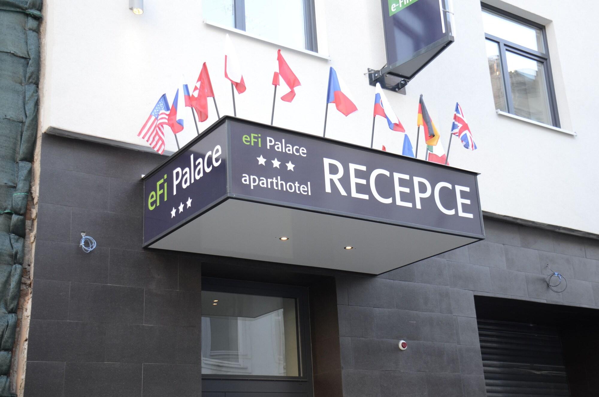 Vista Lobby eFi Palace Hotel