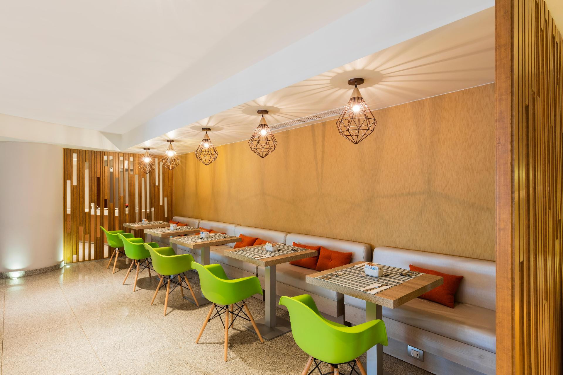 Restaurant Hilton Garden Inn Mexico City Santa Fe