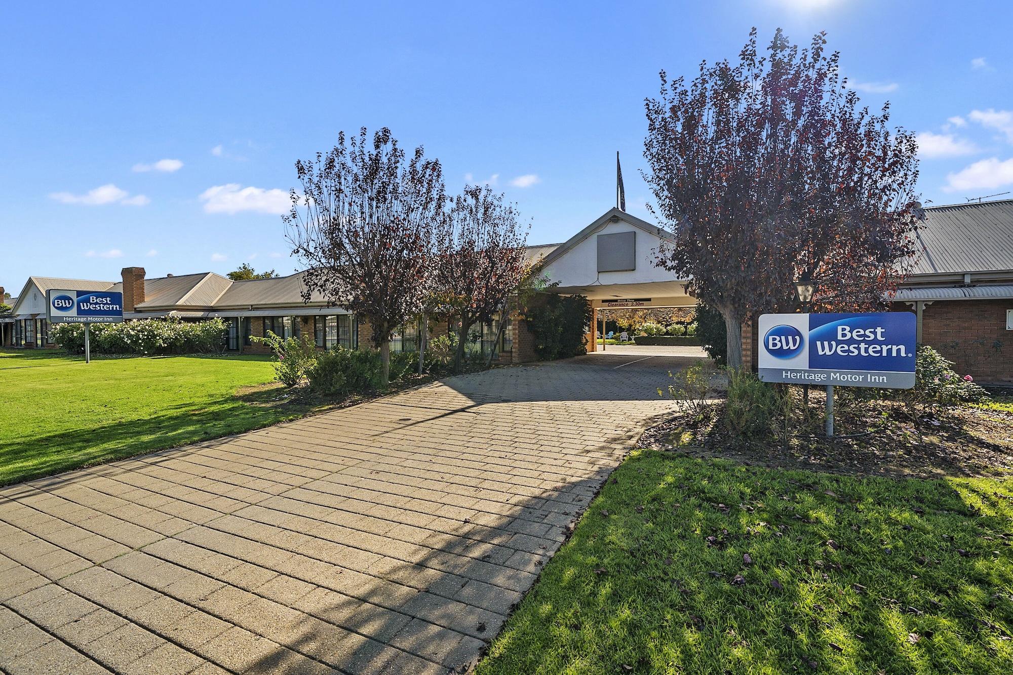 Vista Exterior Heritage Motor Inn Corowa