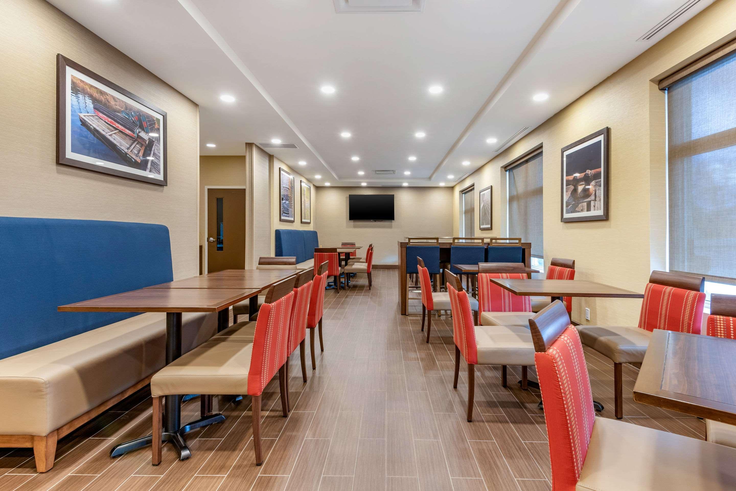 Restaurant Comfort Inn & Suites Goderich