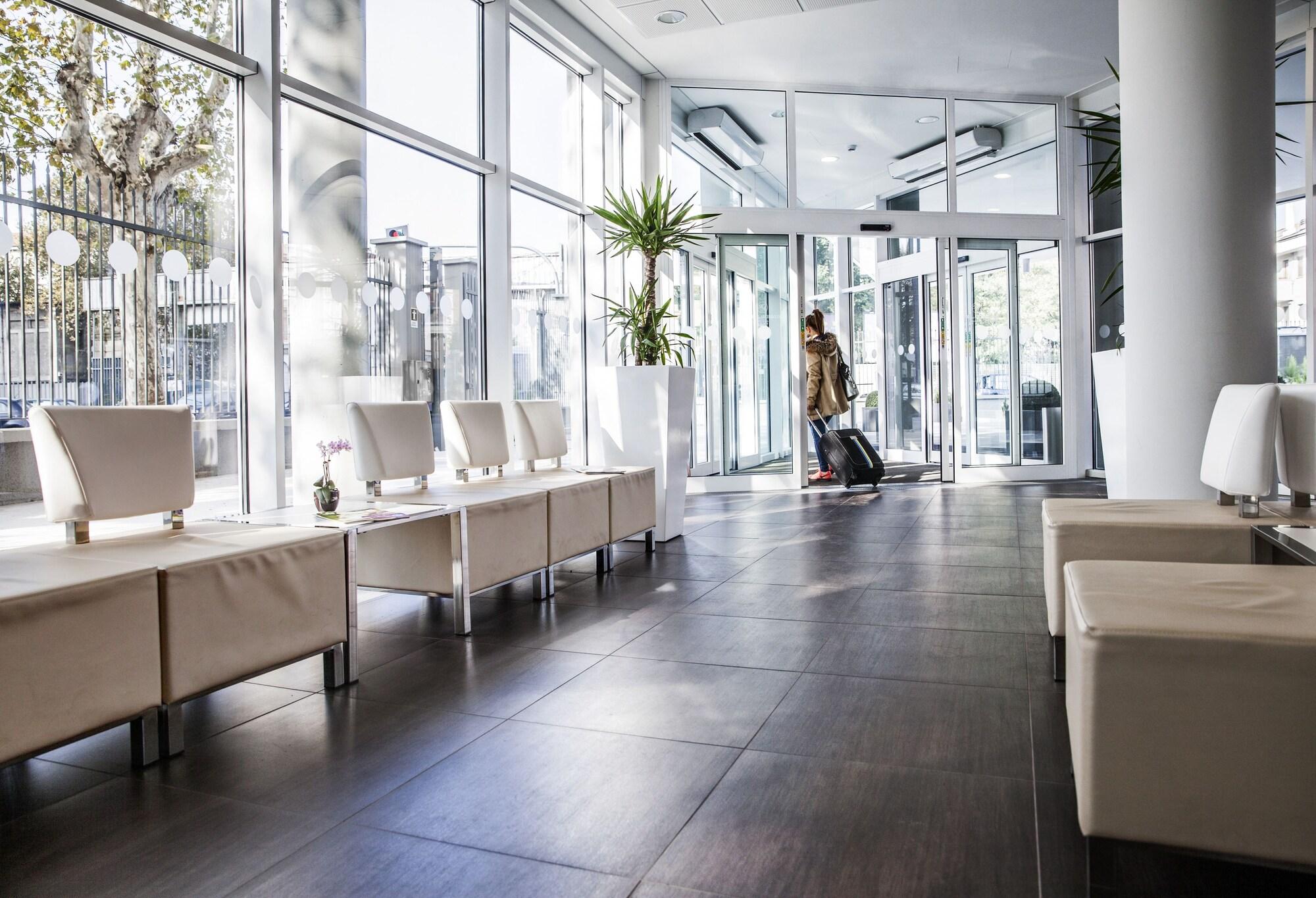 Vista Lobby Hotel Degli Arcimboldi