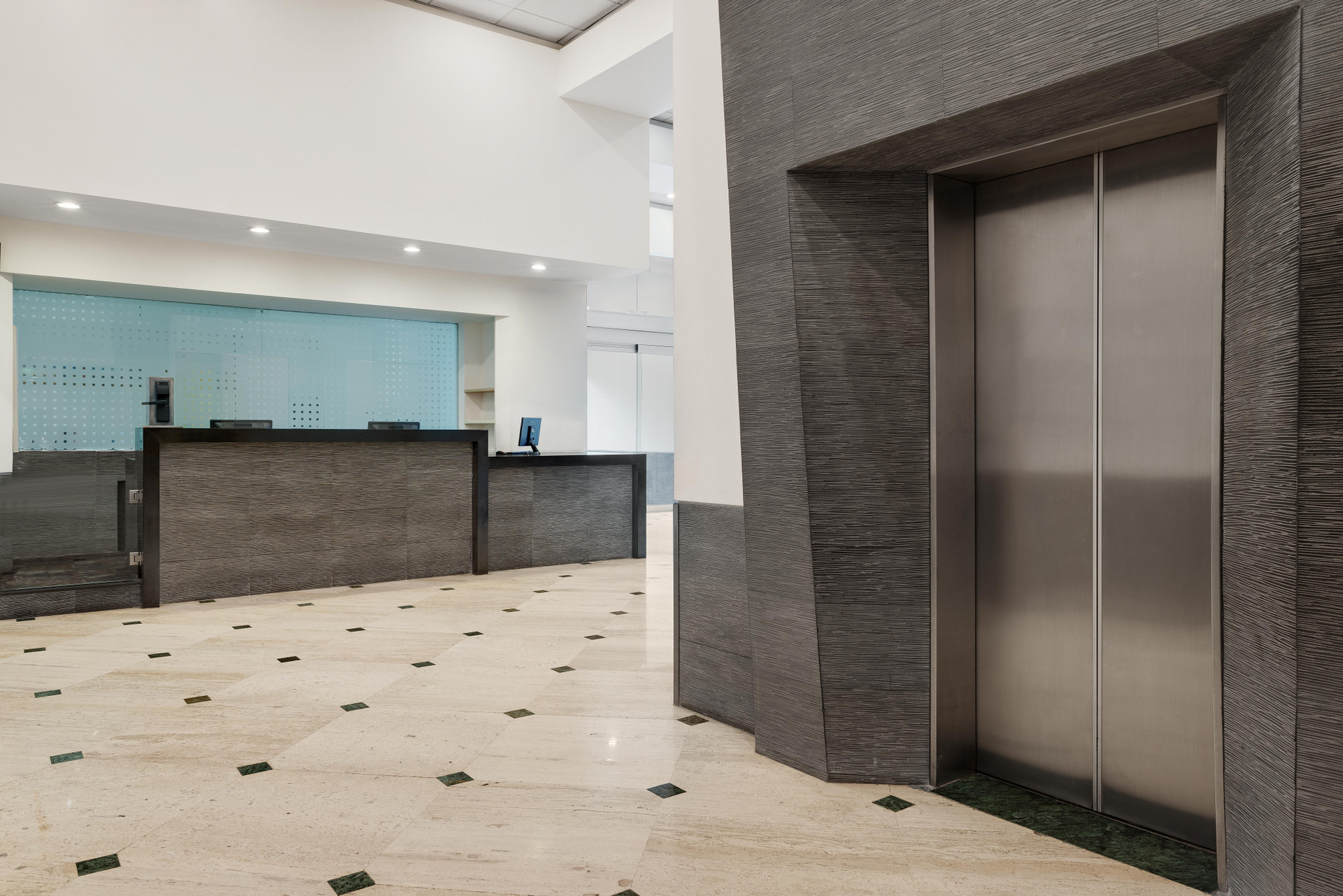 Vista Lobby Hotel Monterrey Macroplaza