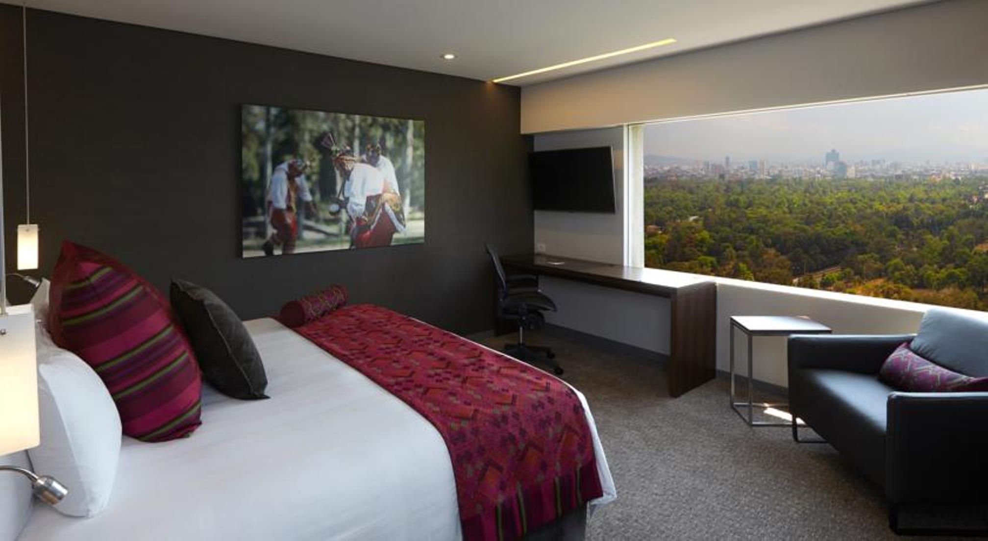 Guest room amenity Presidente Intercontinental Mexico City