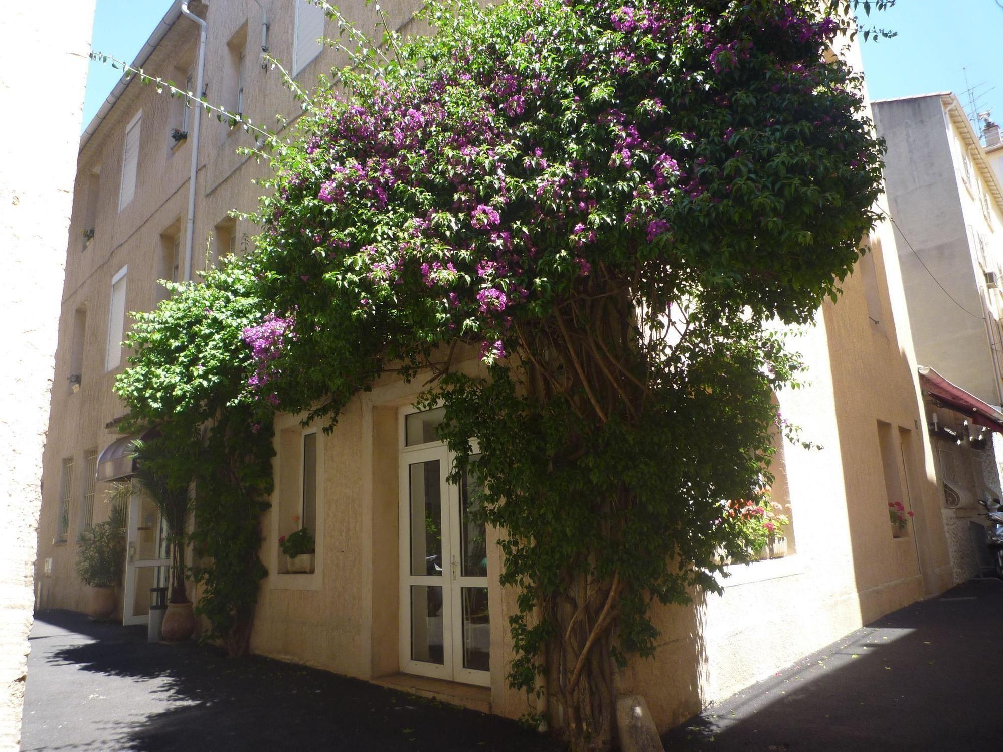 Vista Exterior Appia Hotel