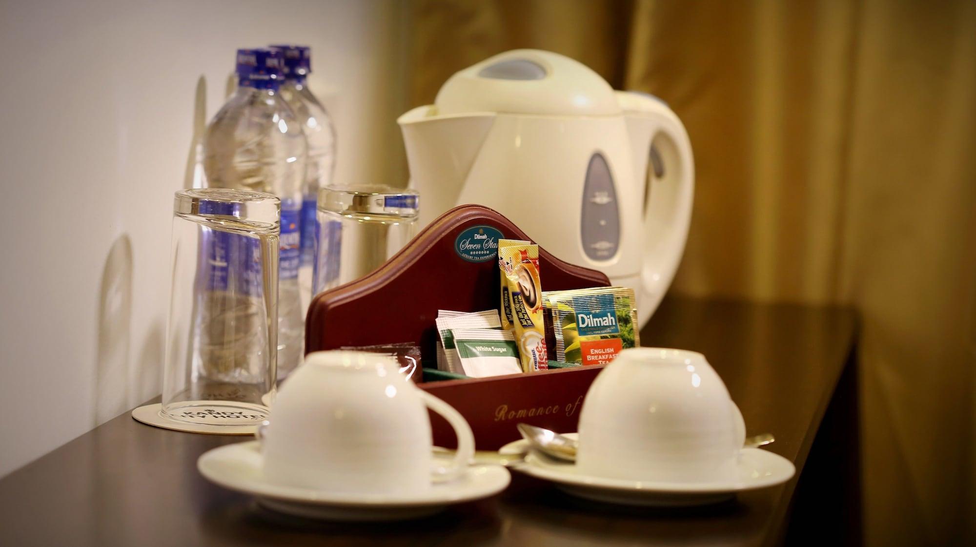 Set de Habitación Kandy City Hotel by Earl's