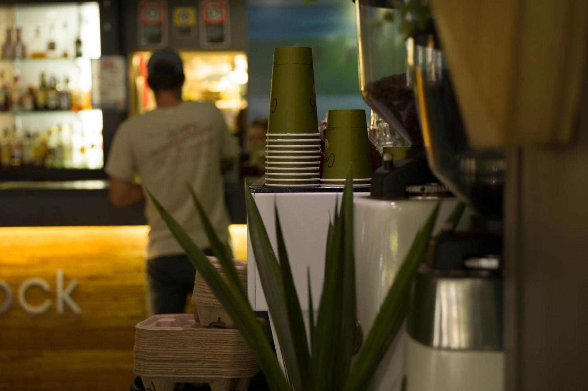 Bar/Salón Yamba Central - Hostel