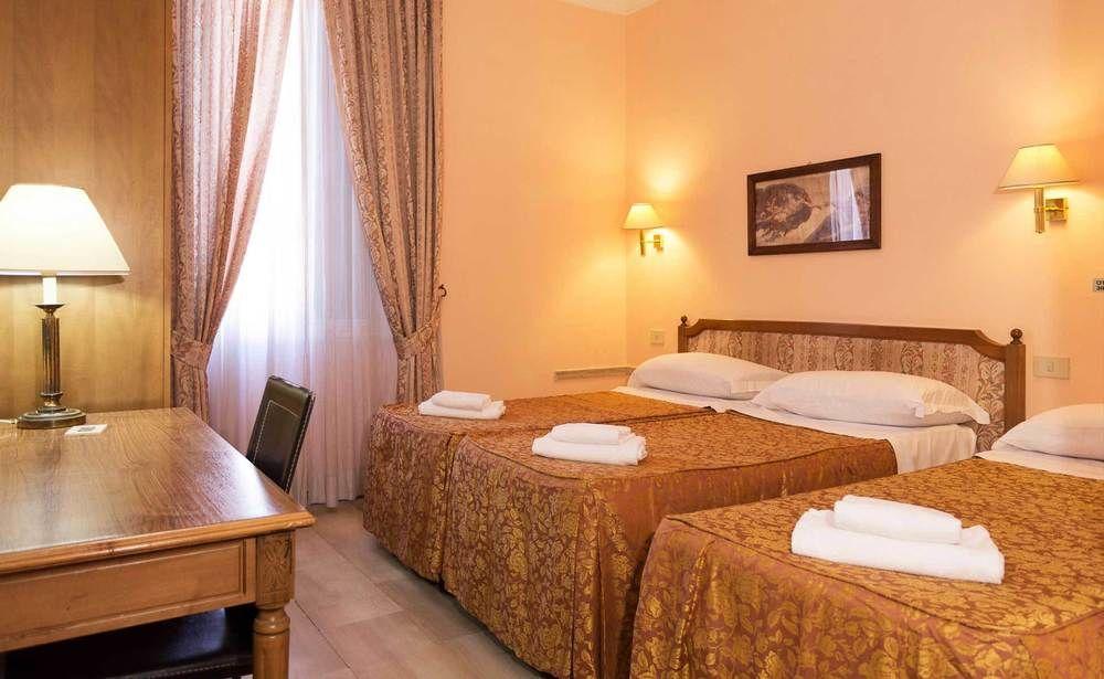 Habitación Hotel Center 3