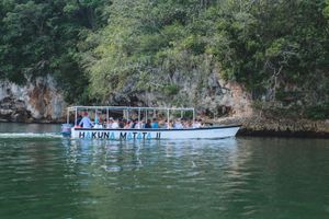 Actividad - Parque Nacional Los Haitises / Miches