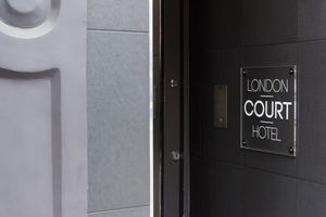 Alojamiento - London Court Hotel