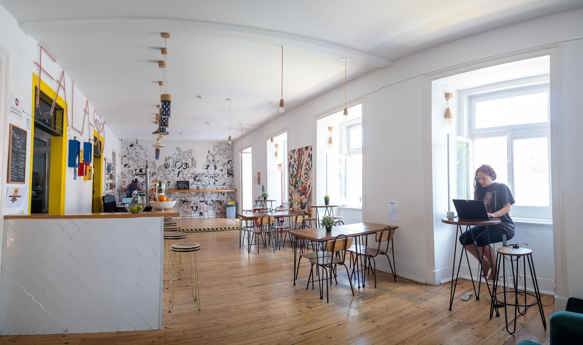 Vista Lobby Safestay Lisbon Bairro Alto