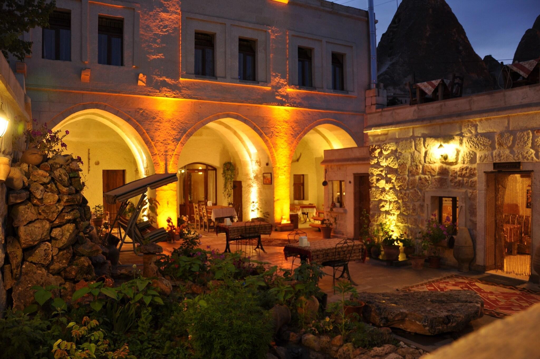 Vista Exterior Safran Cave Hotel