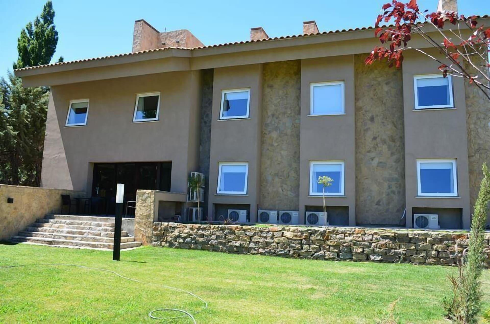 Vista Exterior Terra Malal