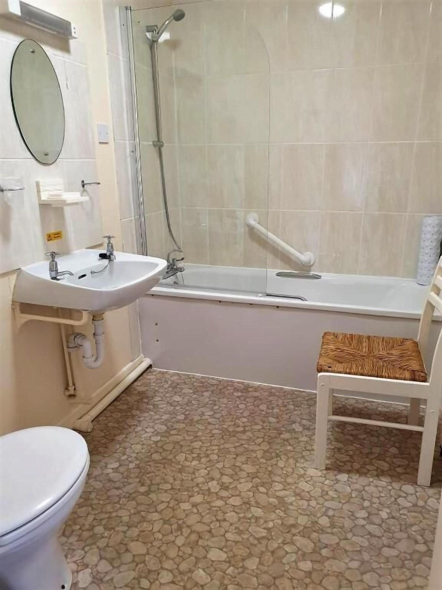 Equipamiento de Habitación Avoncourt Lodge