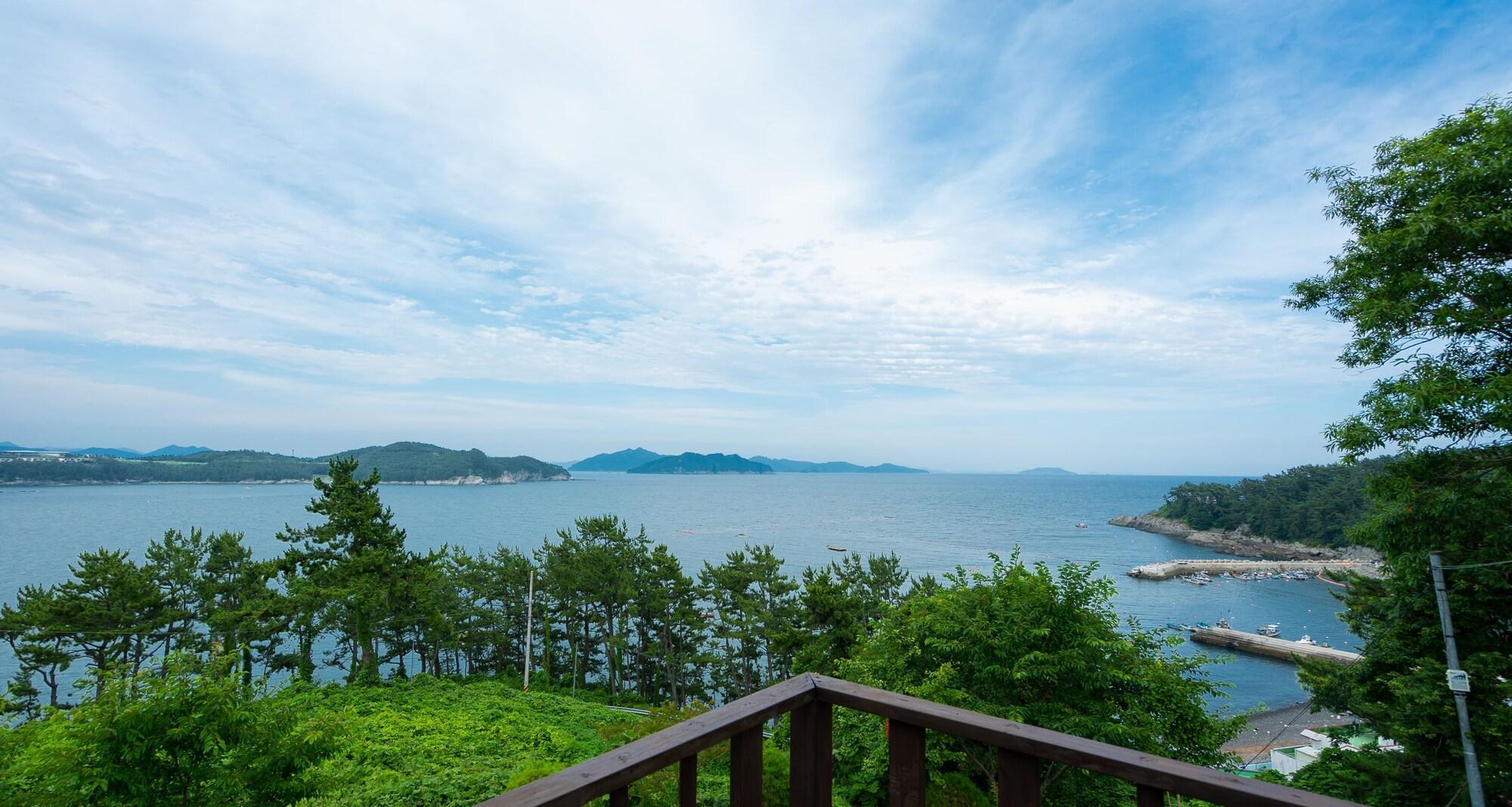 Vista Exterior Rest pension
