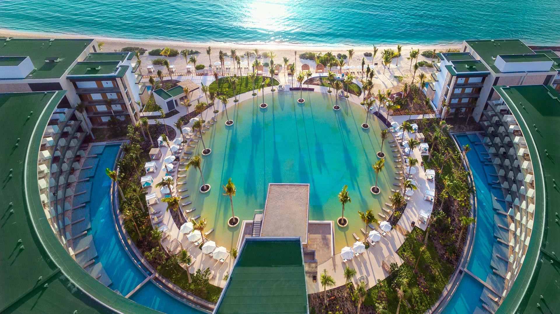 Haven Riviera Cancun Resort &amp; Spa