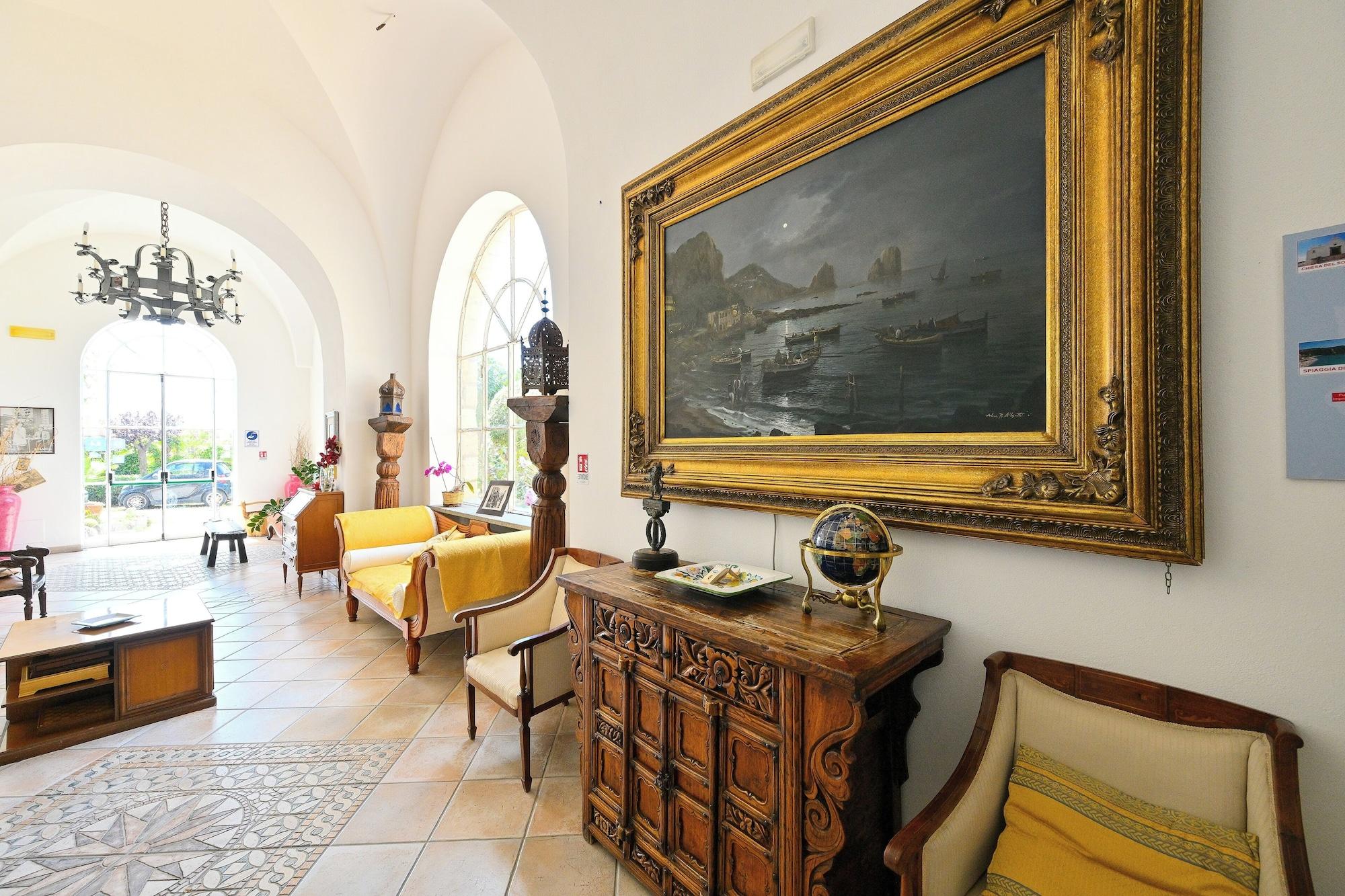 Vista Lobby Villa Tara