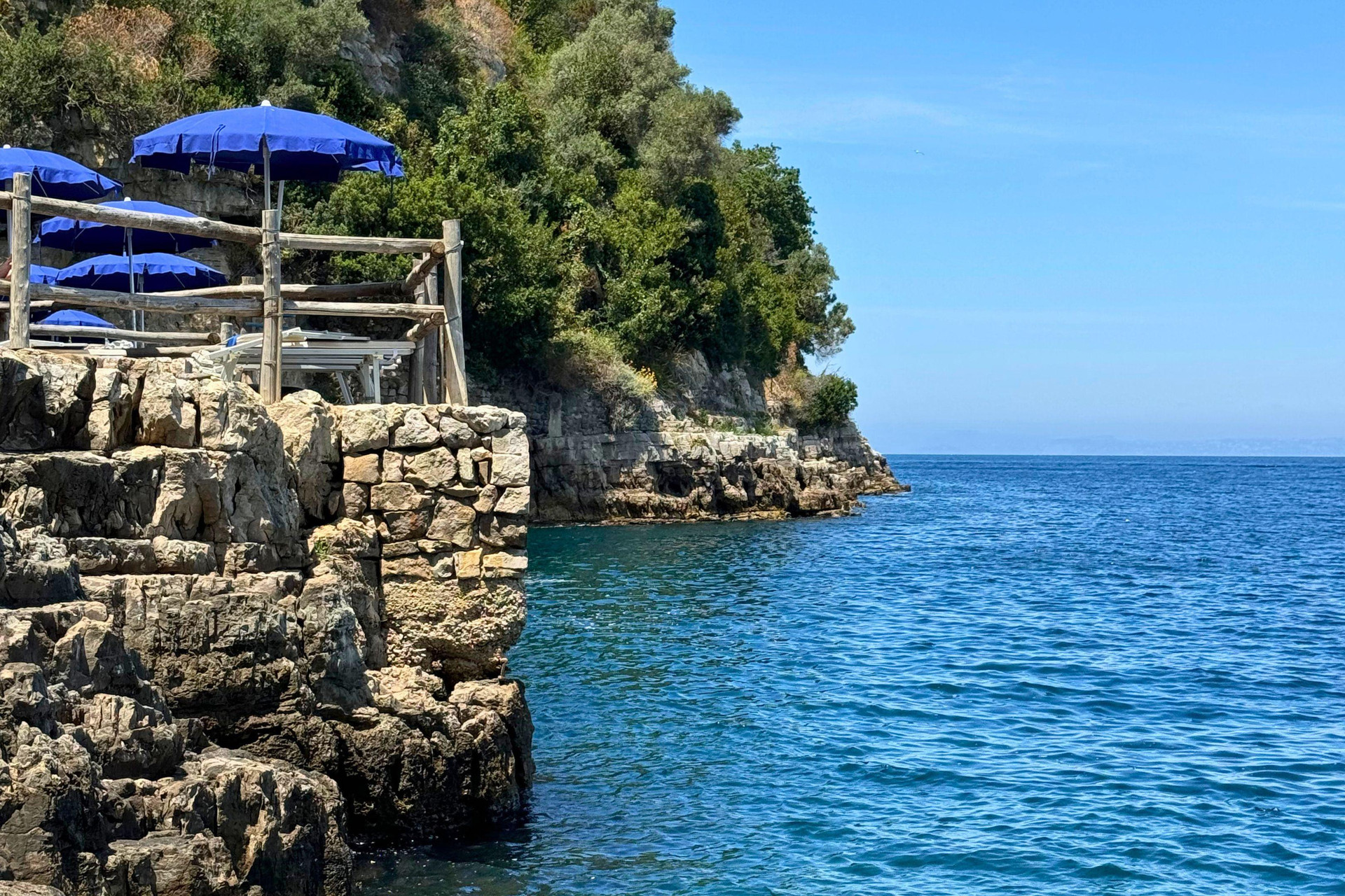 Playa Hostel & Glamping Santa Fortunata