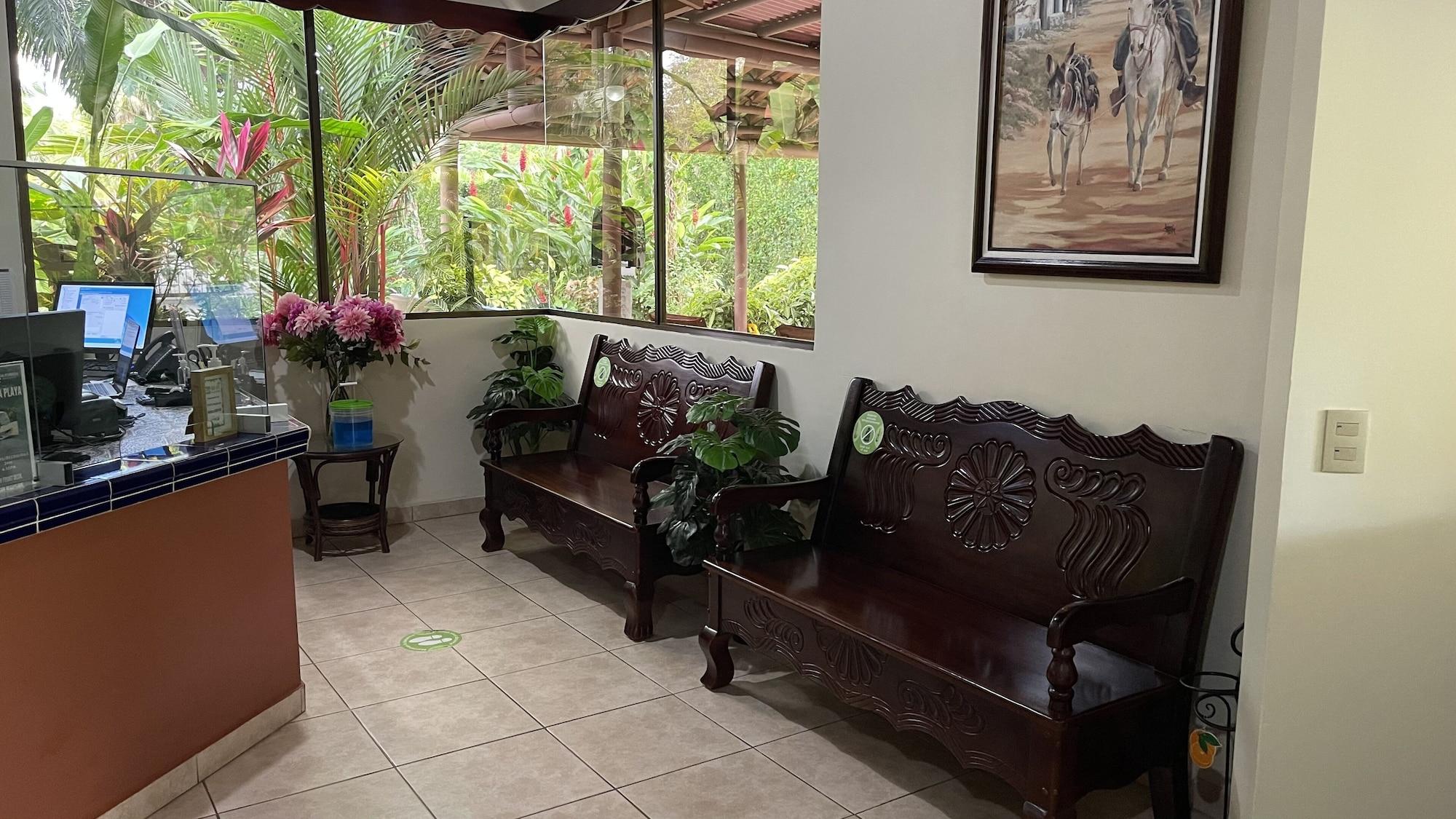 Vista Lobby La Foresta Nature Resort