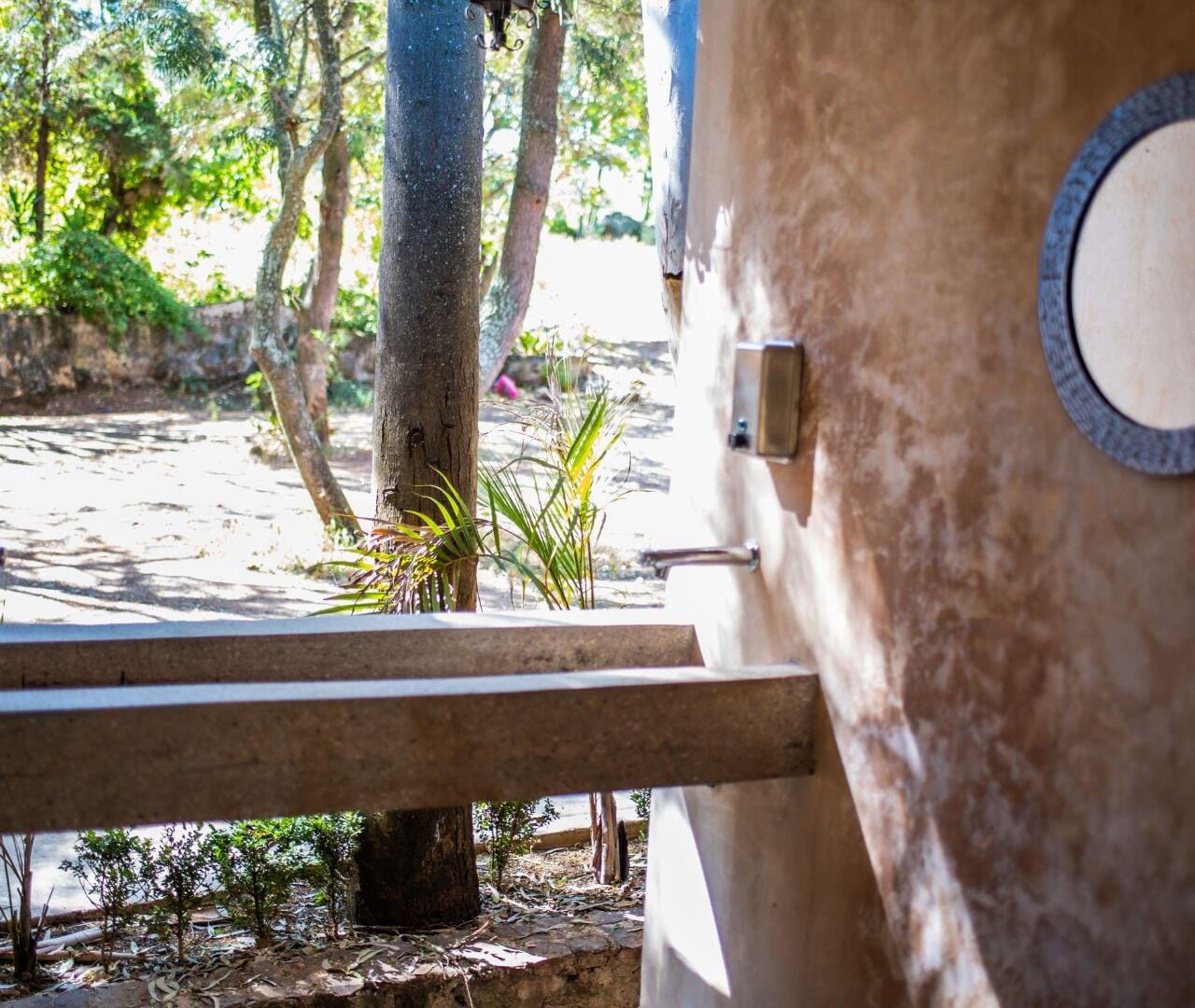 Equipamiento de Habitación Taanah Hotel & Glamping