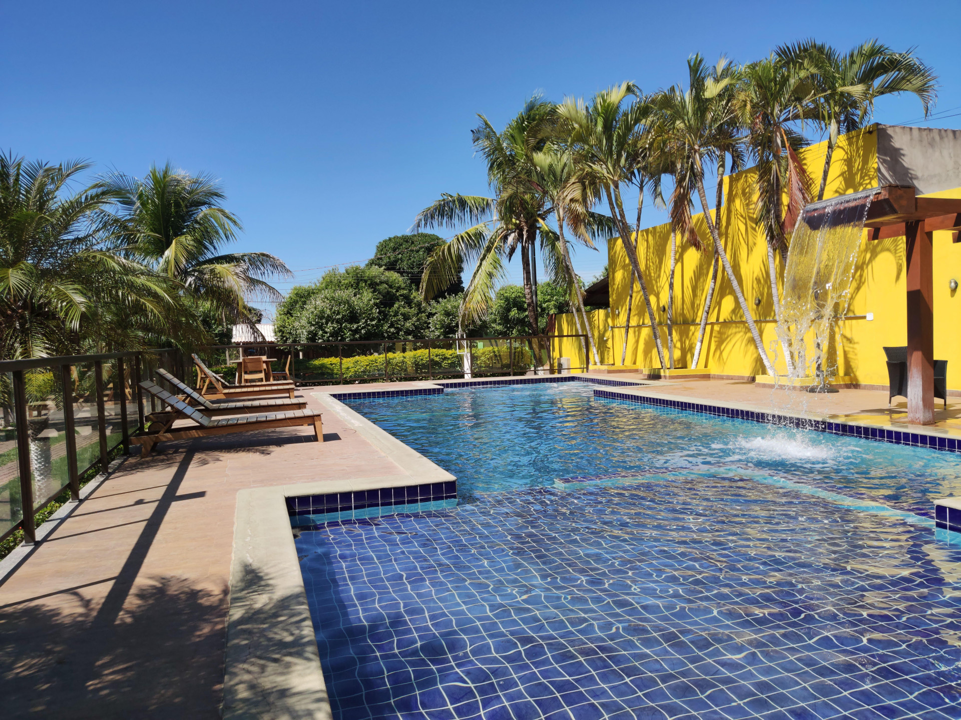 Vista Piscina Pousada Vôo das Garças