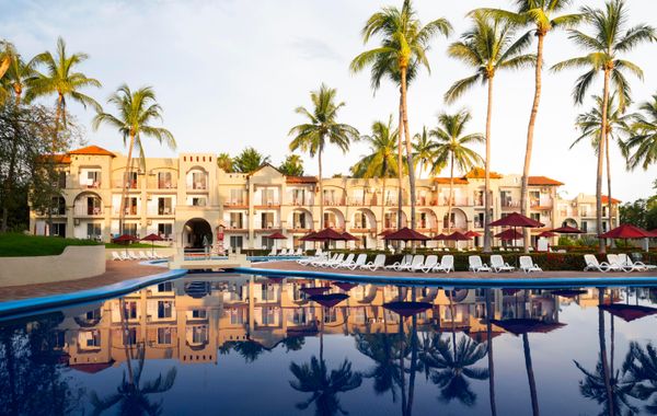 Grand Decameron Complex Bucerías, A Trademark All-Inclusive - Hoteles todo incluido en Nuevo Vallarta, Nayarit