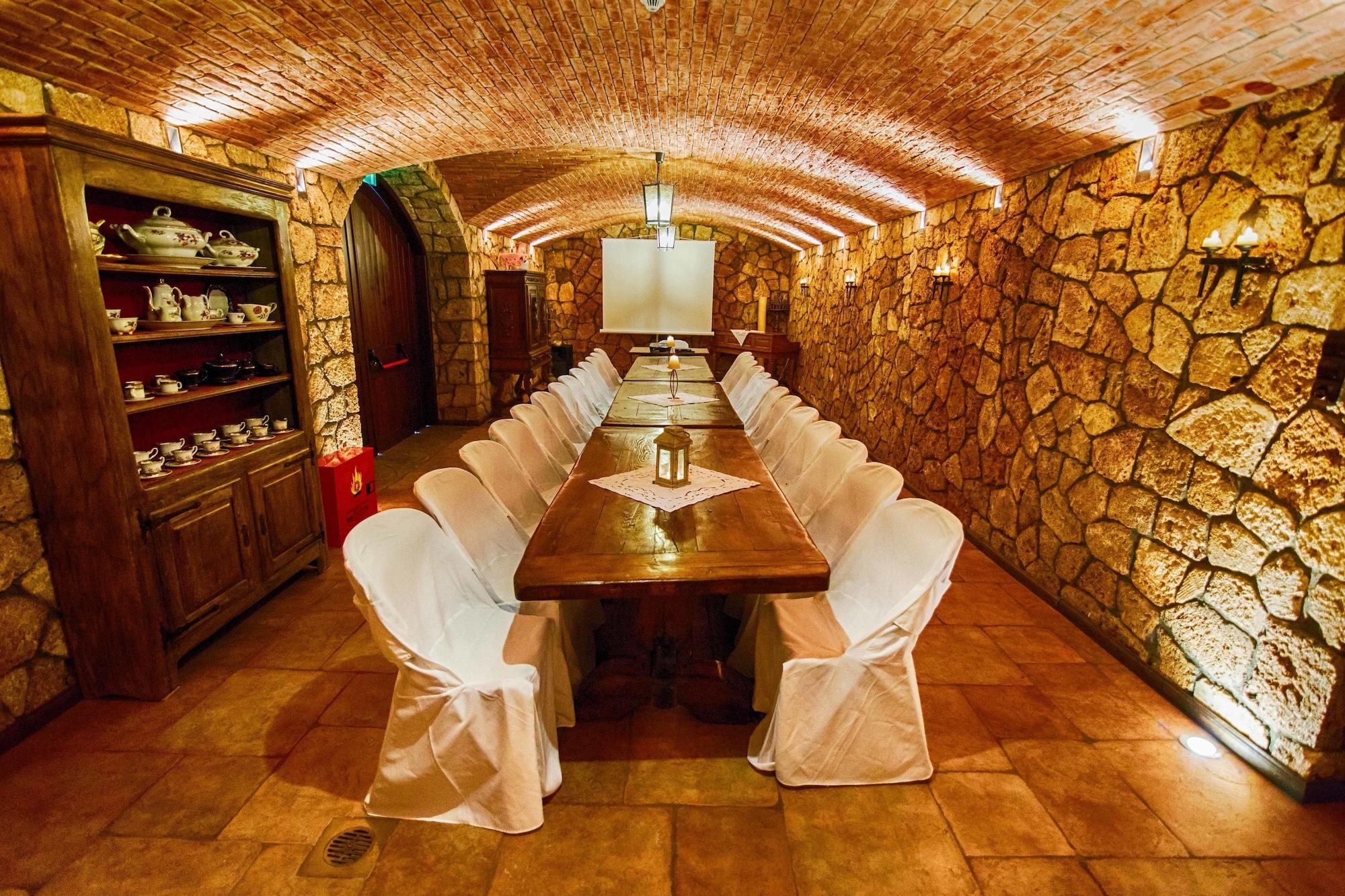 Sala de Reuniones Ktima Kalaitzi