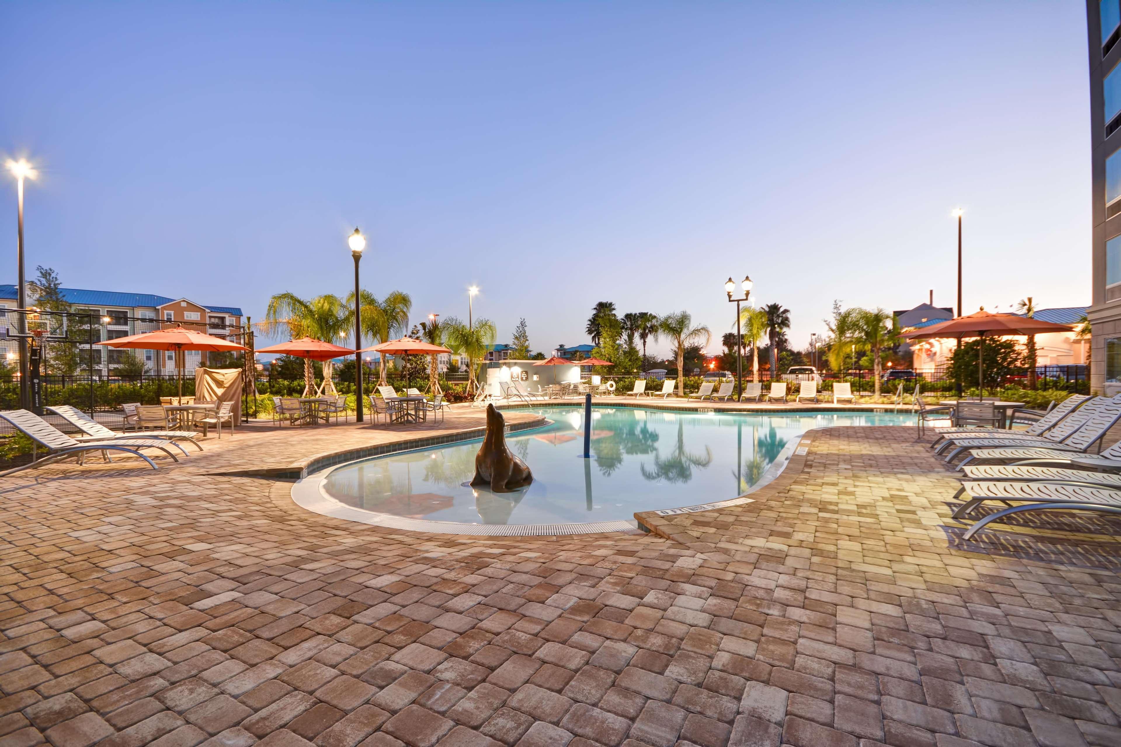 Vista Piscina Homewood Suites by Hilton Orlando Theme Parks