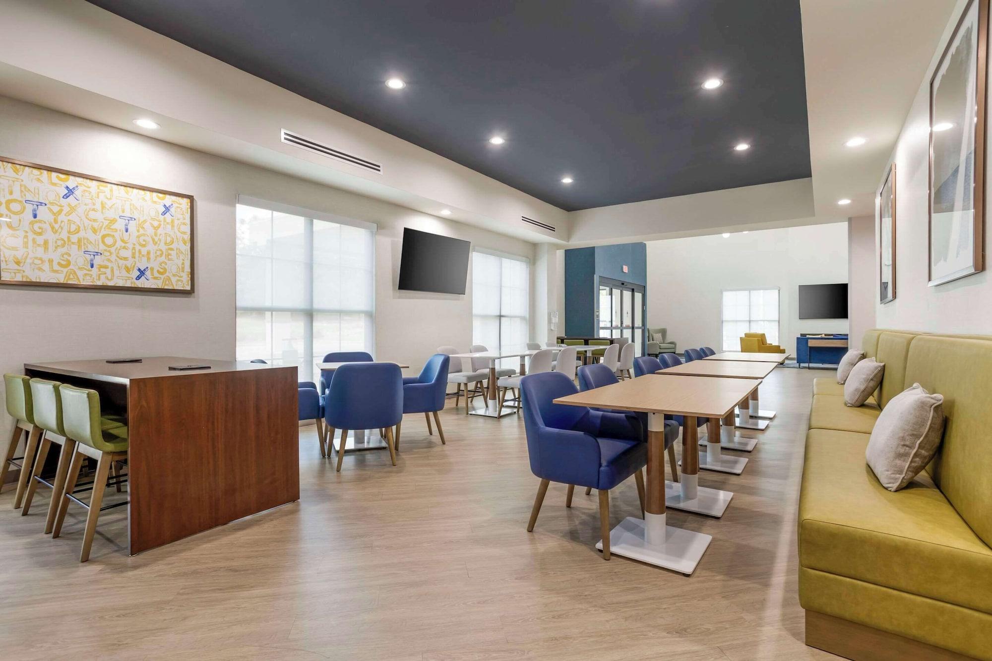 Restaurant Comfort Inn & Suites Huntsville Near University
