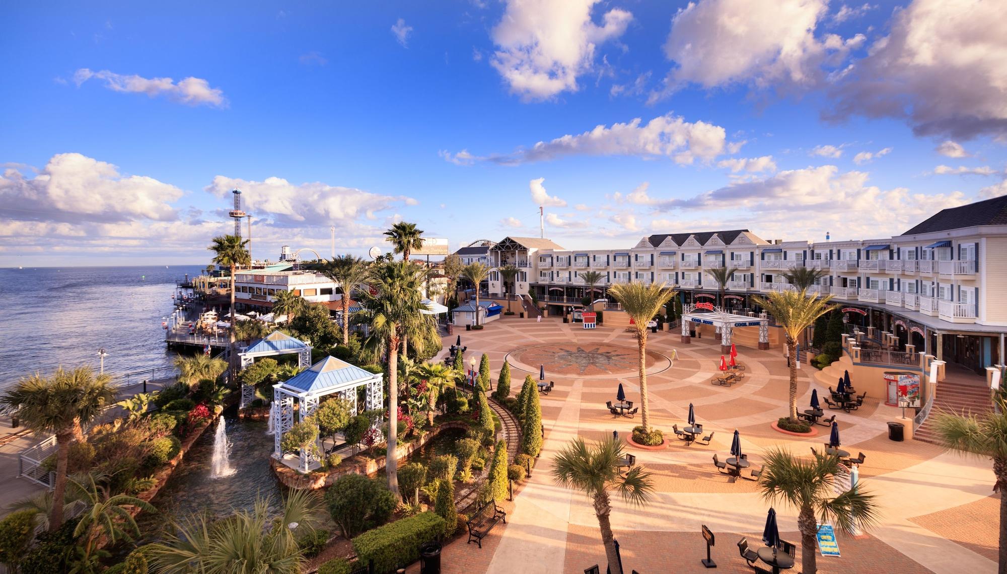 Vista Exterior Kemah Boardwalk Inn