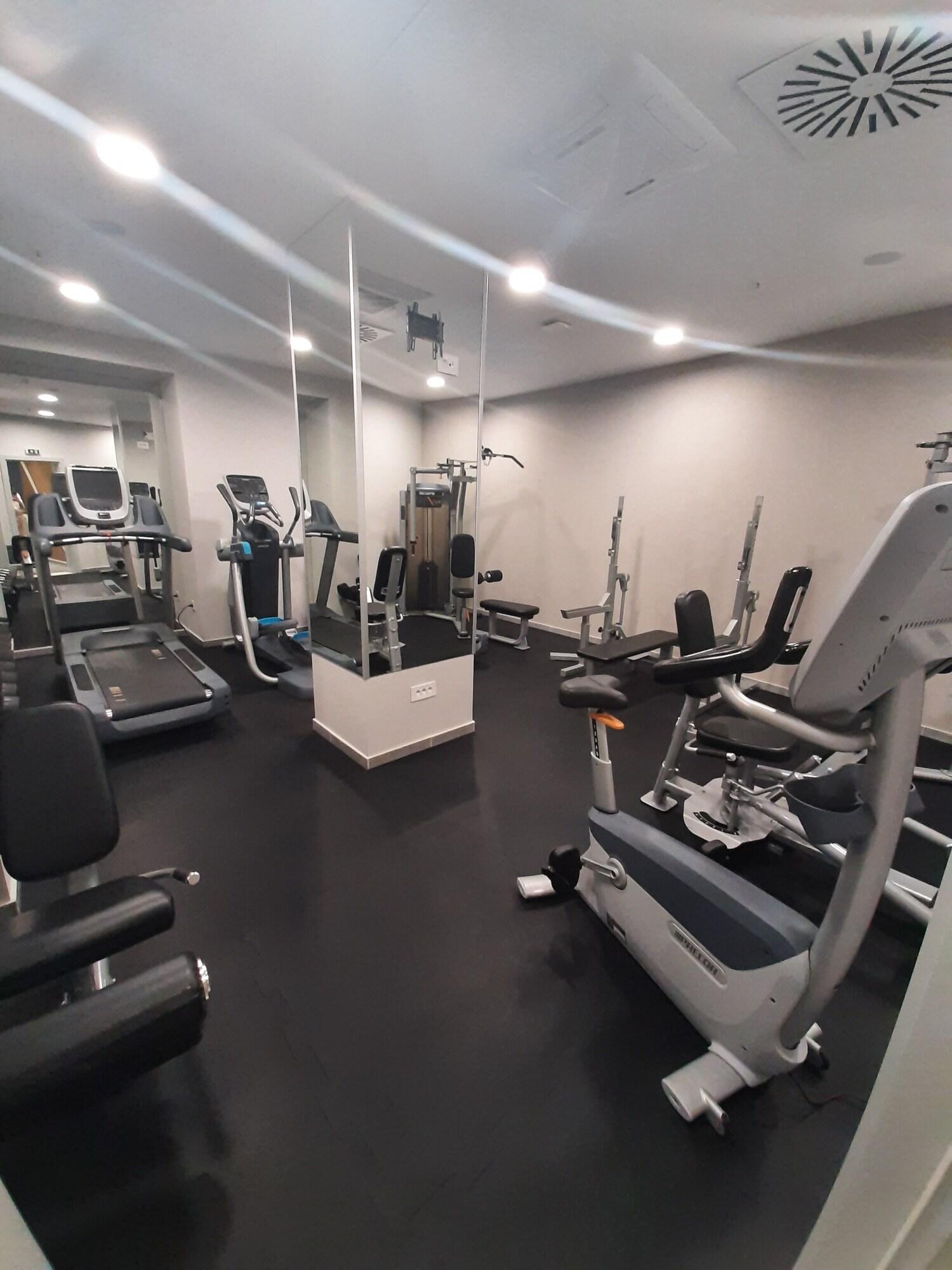 Gimnasio Hotel Centar No. 1