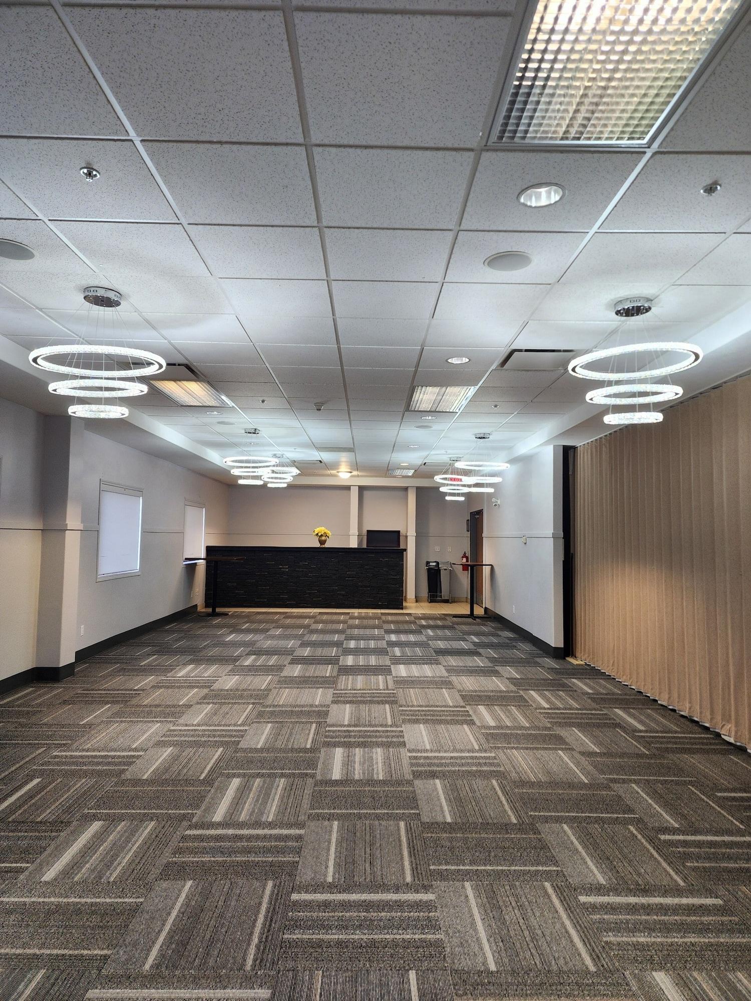 Sala de Reuniones Merit Hotel & Suites