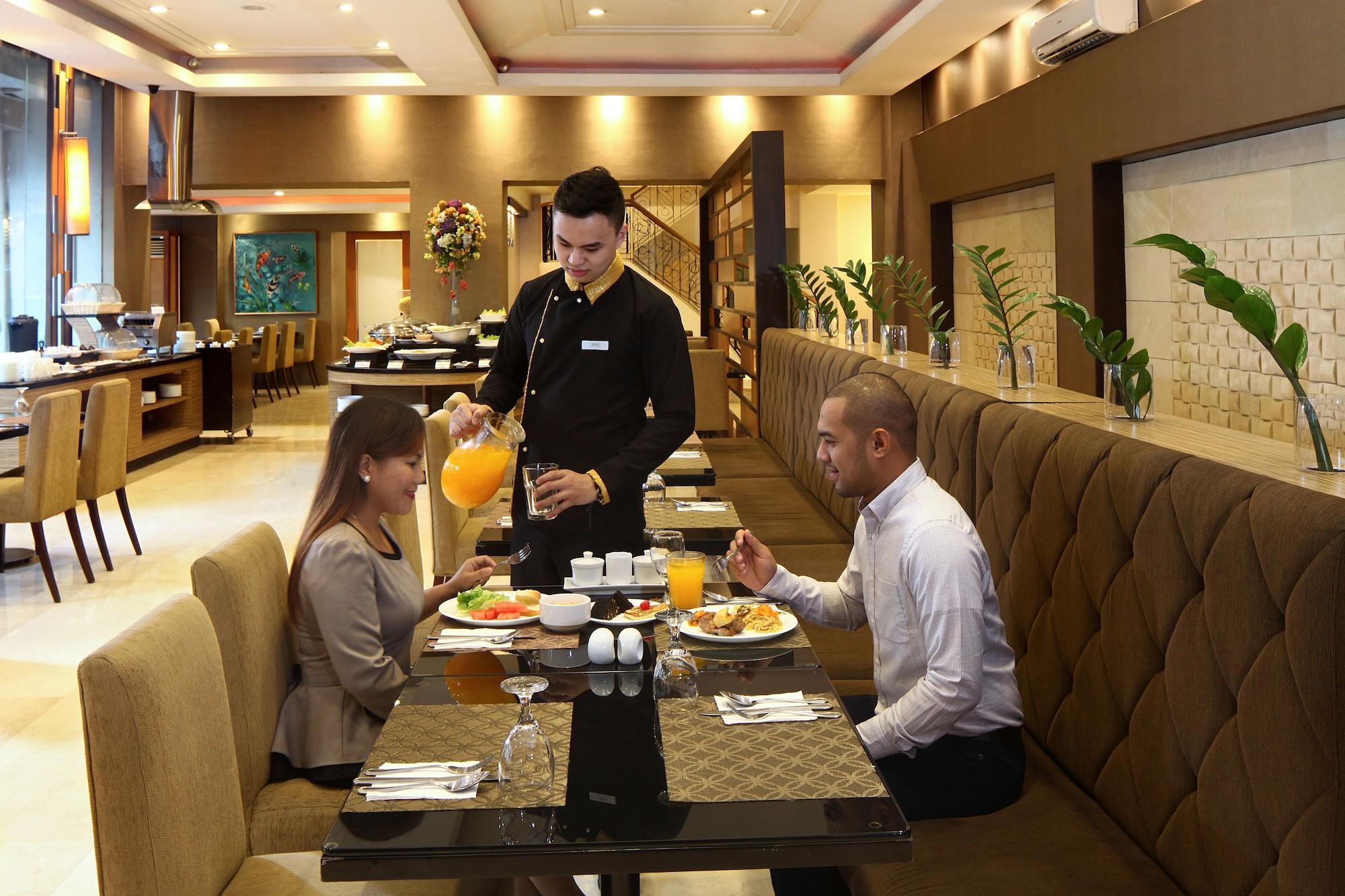Restaurant City Garden Suites Manila