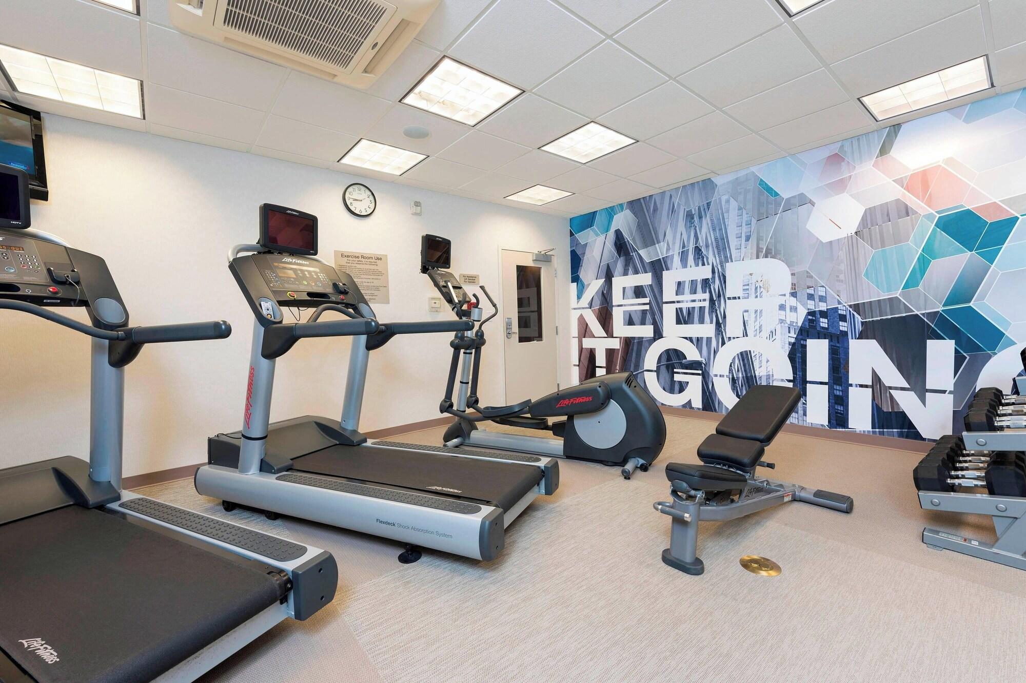Gimnasio SpringHill Suites Detroit Auburn Hills