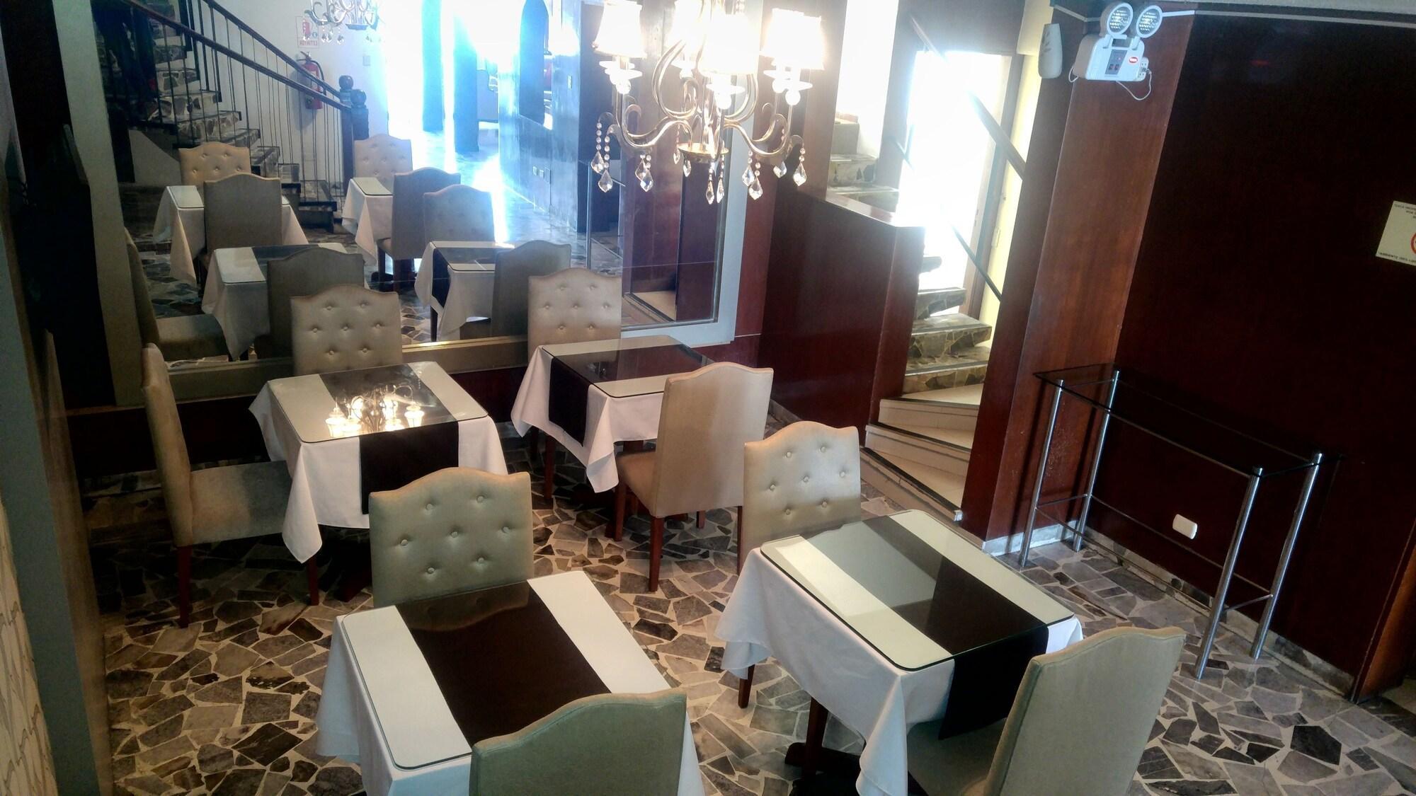 Restaurant Hotel Carmelo Lima