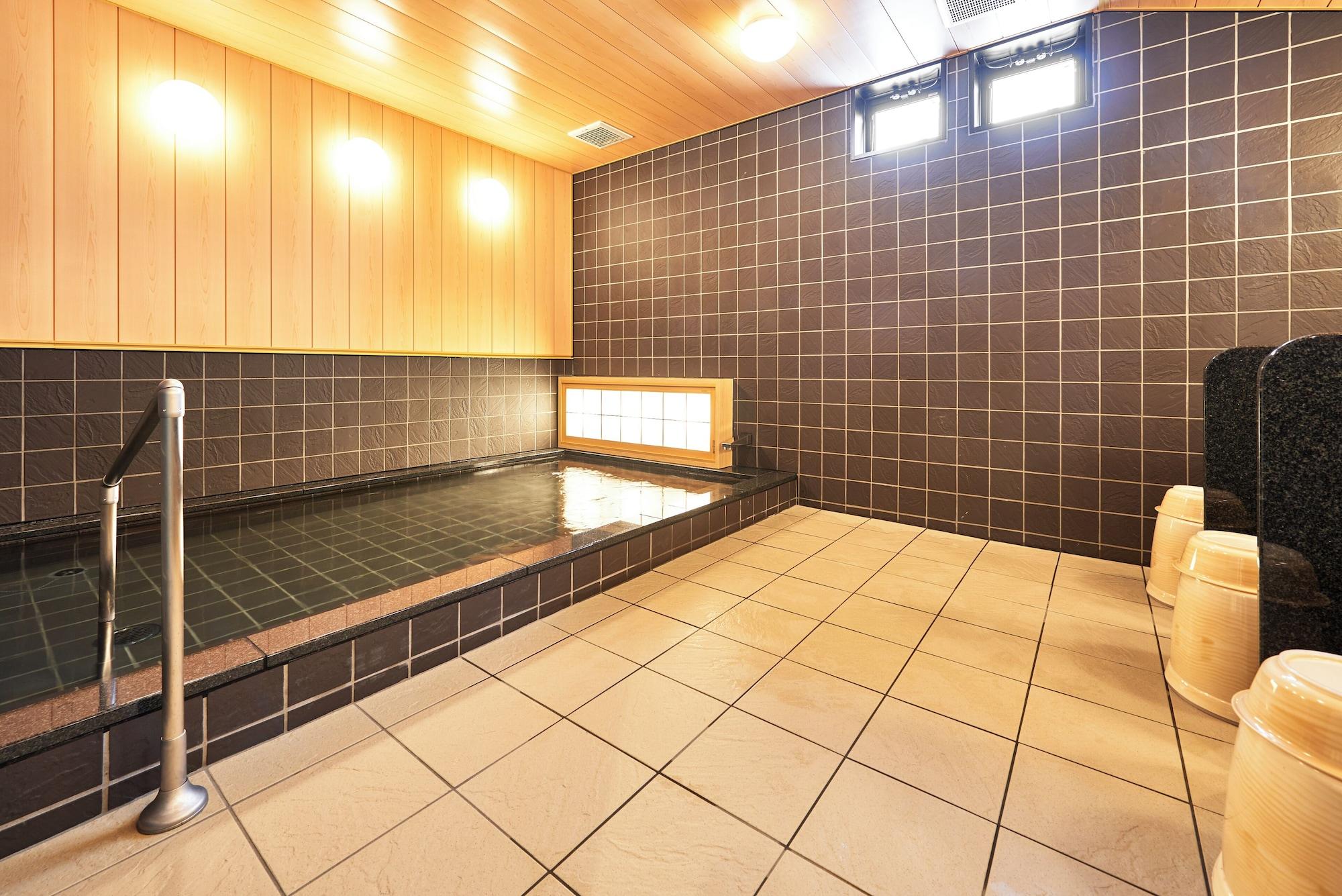 Spa Hotel KAN-RAKU Saitama Honjo-Waseda Hinoki No Yakata