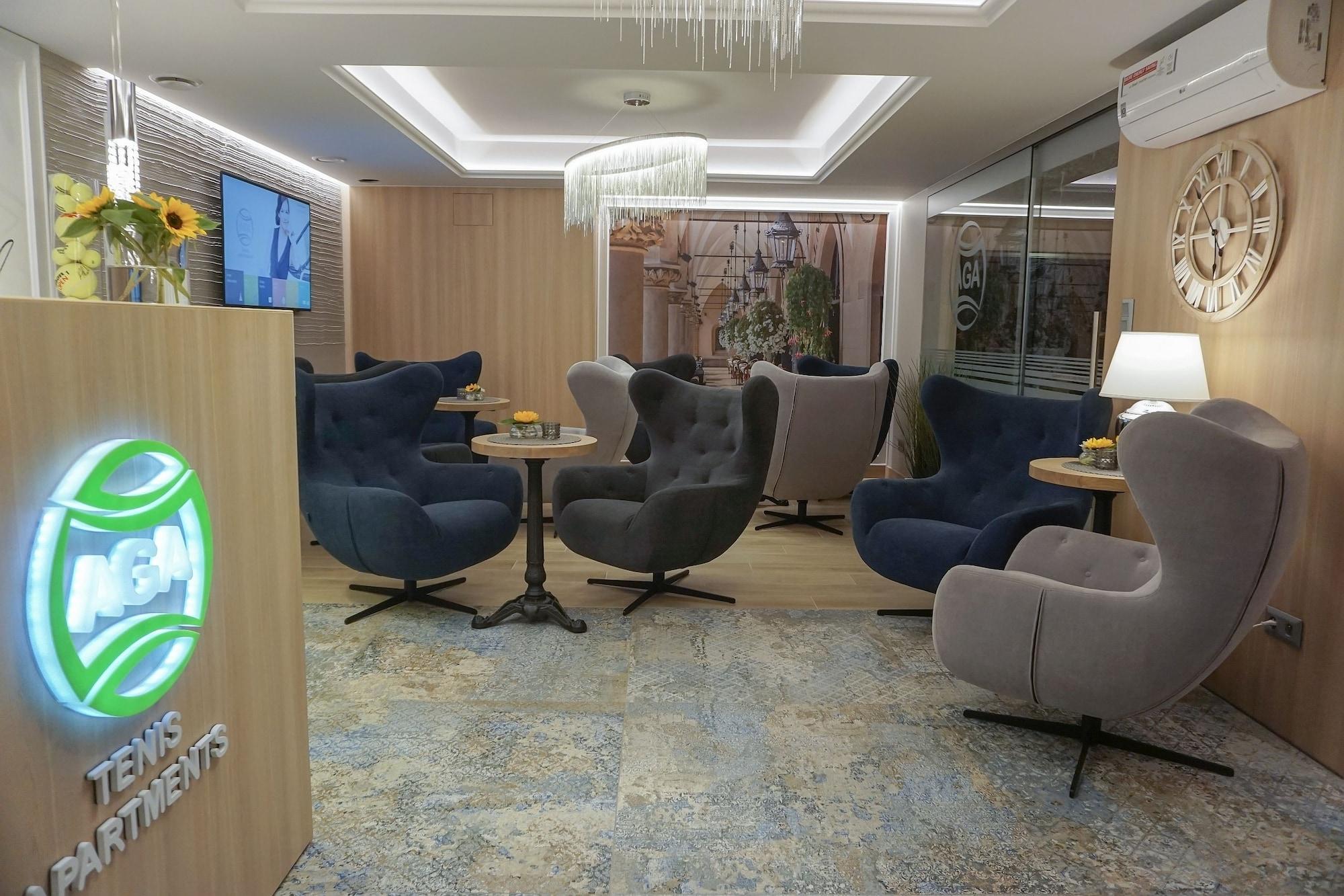 Vista Lobby AGA Tenis Apartments by Radwanska
