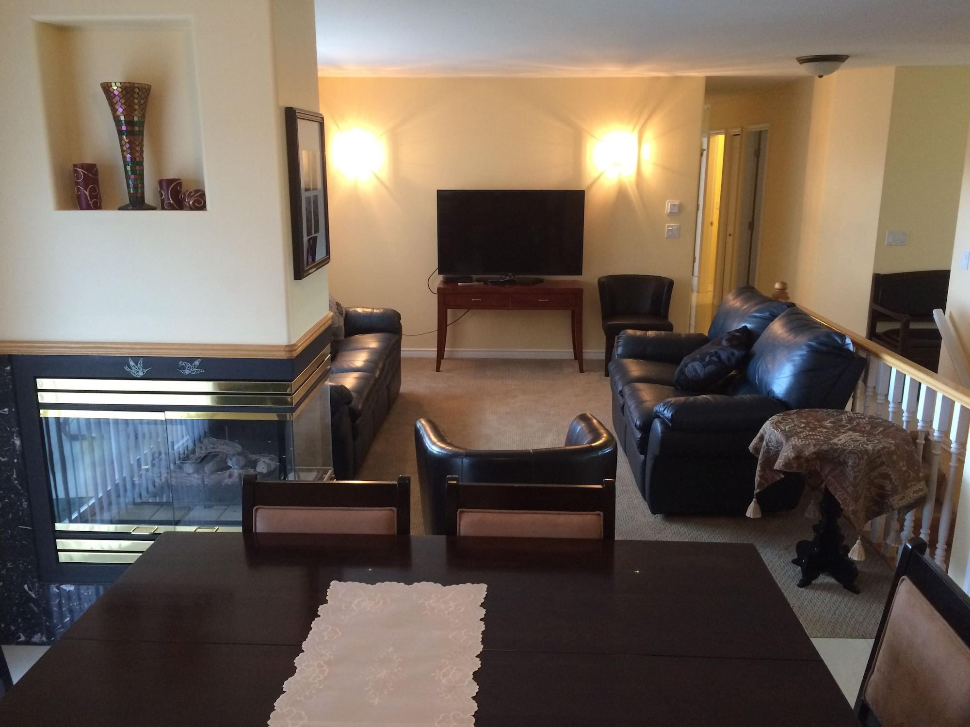 Vista Lobby Acker Vacation Homes & Suites