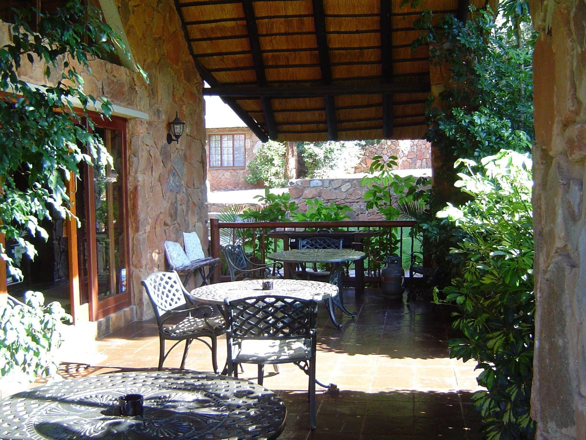 Varios Forest Creek Lodge & Spa