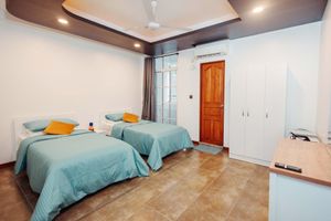 Alquiler Vacacional - Charming Beachfront 2BR Apartment