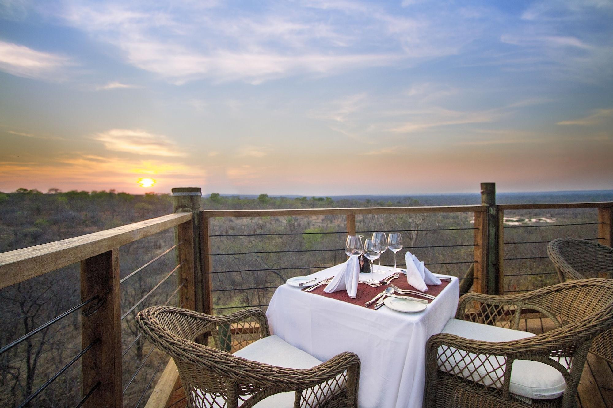 Restaurant Victoria Falls Safari Club