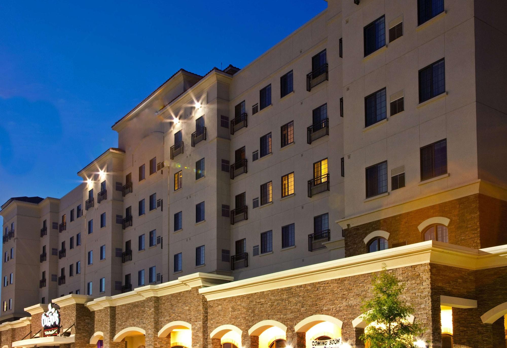 Vista Exterior Sonesta ES Suites Baton Rouge University at Southgate