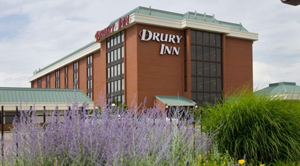 Vista Exterior Drury Inn Airport - St. Louis, MO
