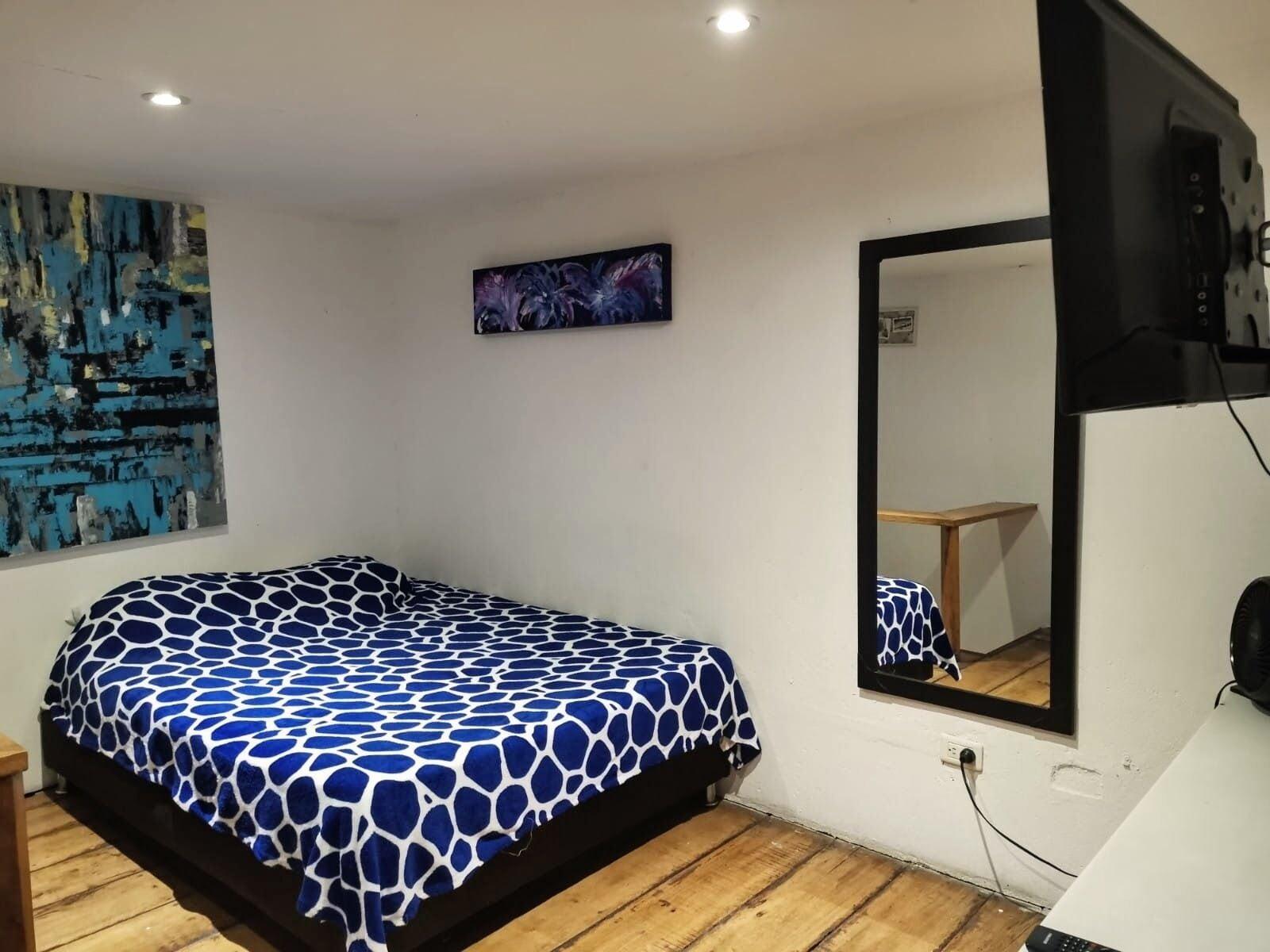 Habitación parrot house san antonio